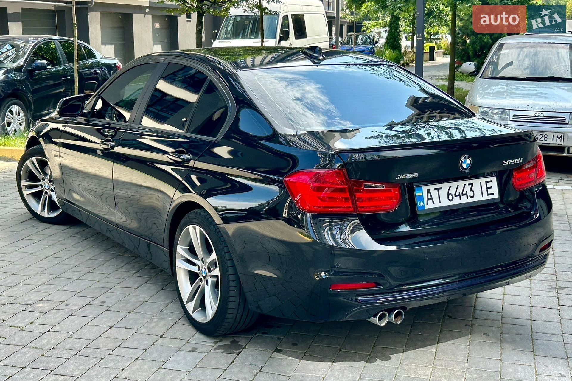 BMW 3 Series 2014 VIN WBA3B5G51ENS08708 фото оголошення 9 з 41