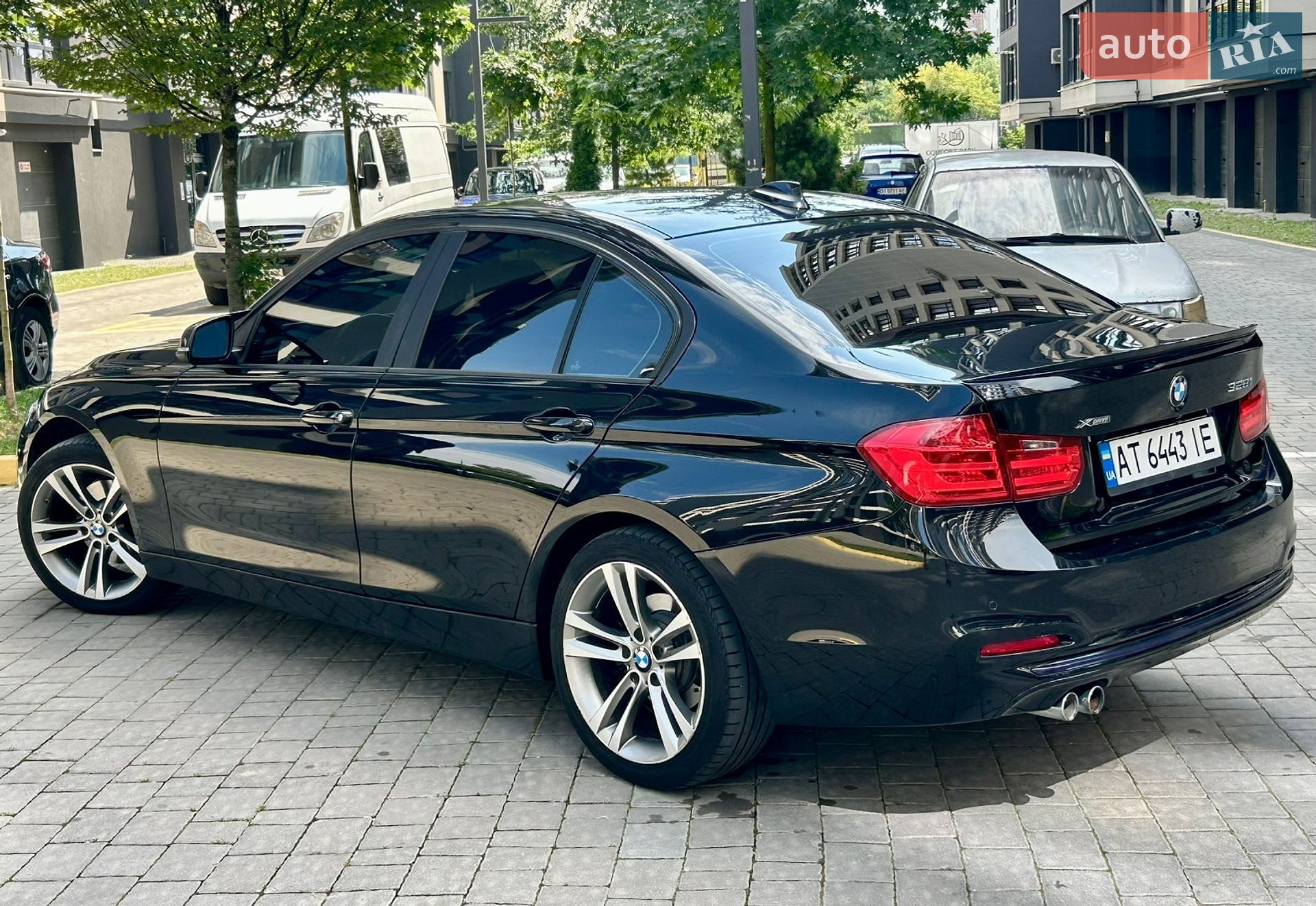 BMW 3 Series 2014 VIN WBA3B5G51ENS08708 фото оголошення 15 з 41