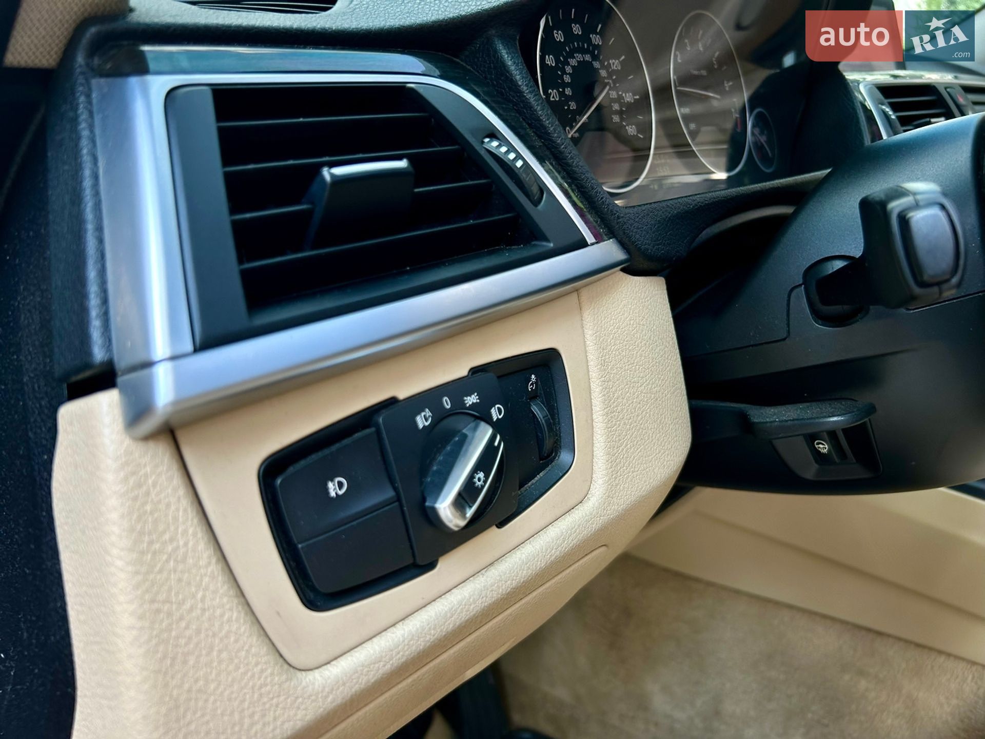 BMW 3 Series 2014 VIN WBA3B5G51ENS08708 фото оголошення 26 з 41