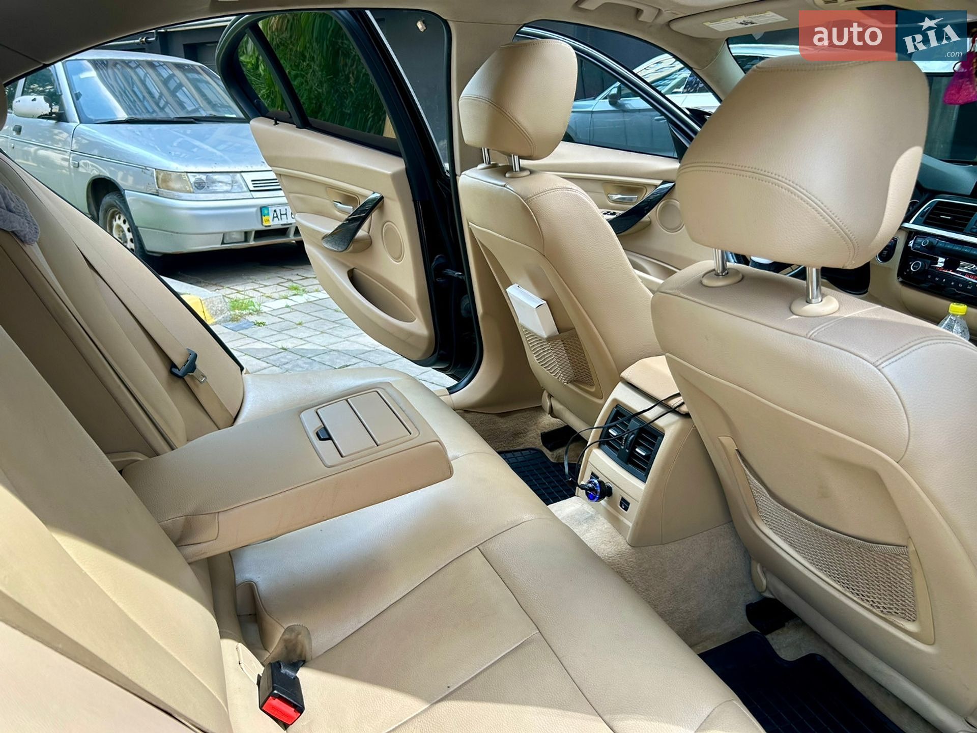 BMW 3 Series 2014 VIN WBA3B5G51ENS08708 фото оголошення 32 з 41