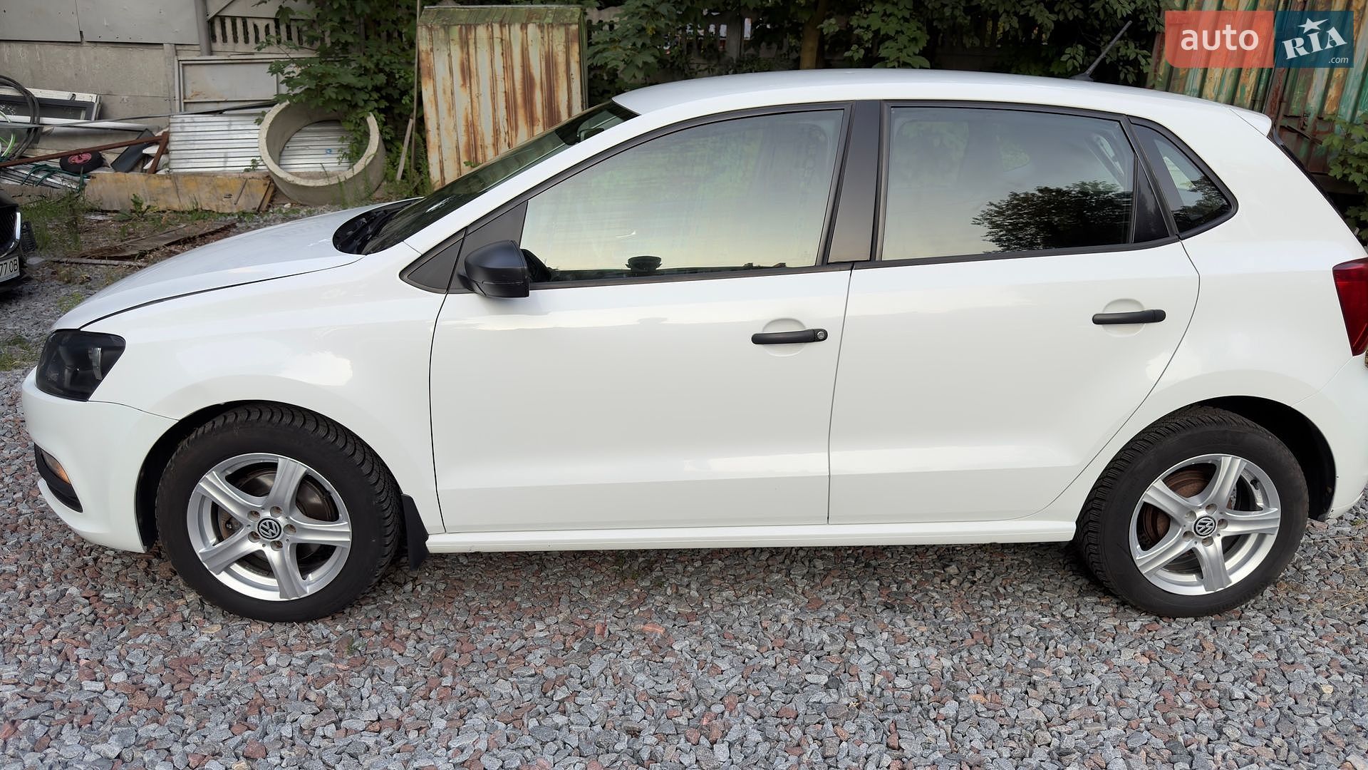 Volkswagen Polo 2015 VIN WVWZZZ6RZFY240989 фото оголошення 4 з 25