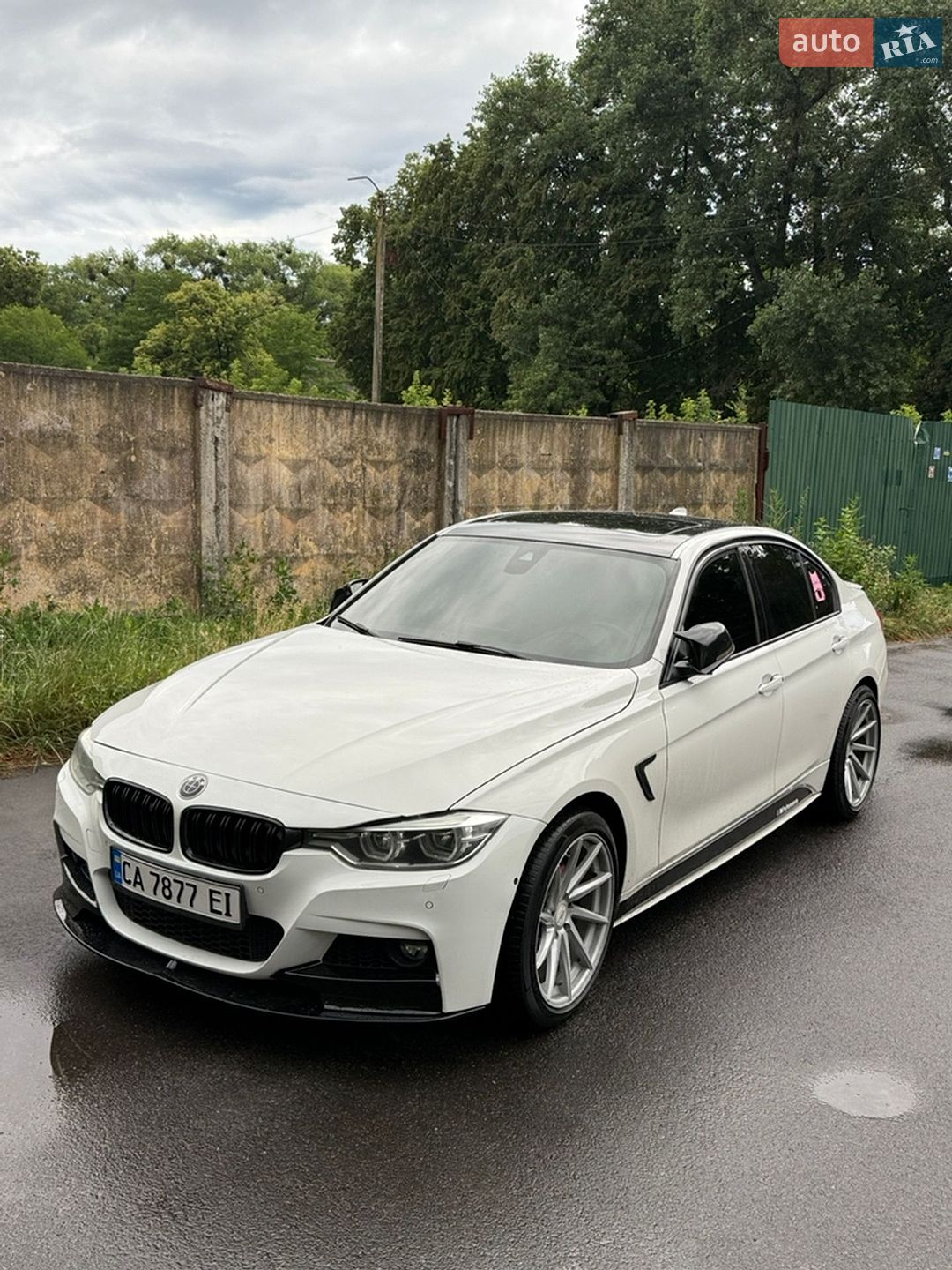 BMW 3 Series 2015 VIN WBA8E3C57GK501525 фото оголошення 15 з 36