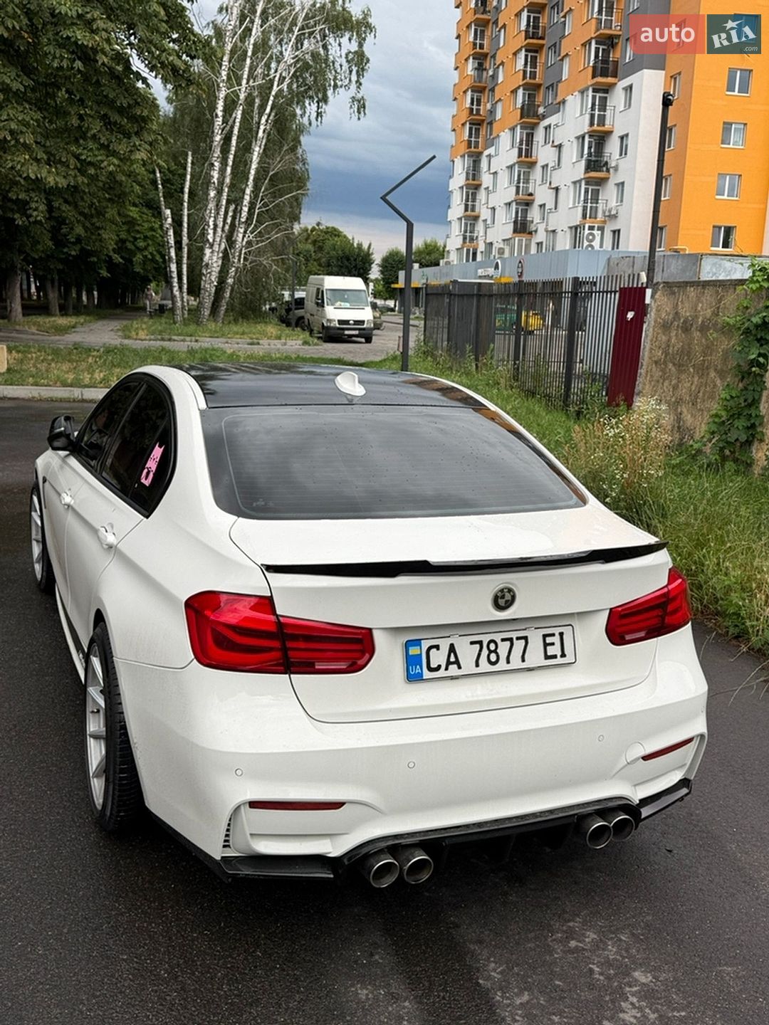 BMW 3 Series 2015 VIN WBA8E3C57GK501525 фото оголошення 16 з 36