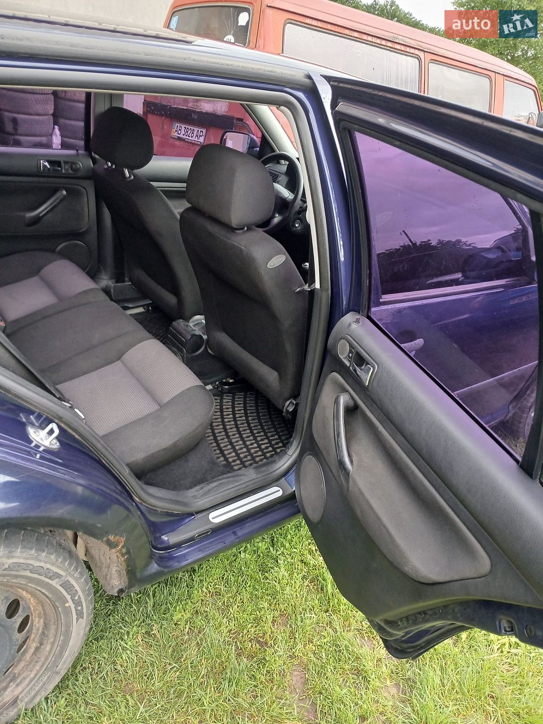 Volkswagen Golf 2001 VIN WVWZZZ1JZ1U737554 фото оголошення 10 з 16