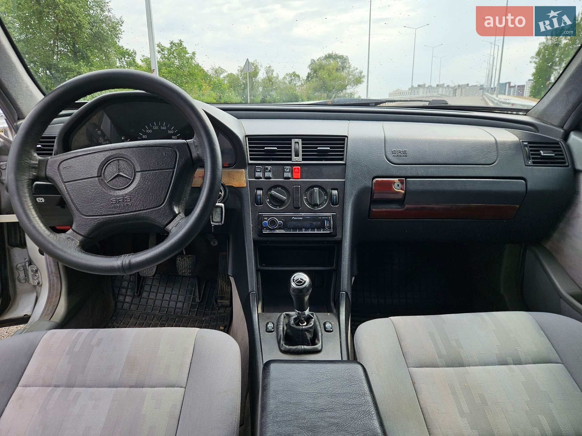 Mercedes-Benz C-Class 1995 VIN WDB2011221F182972 фото оголошення 13 з 16