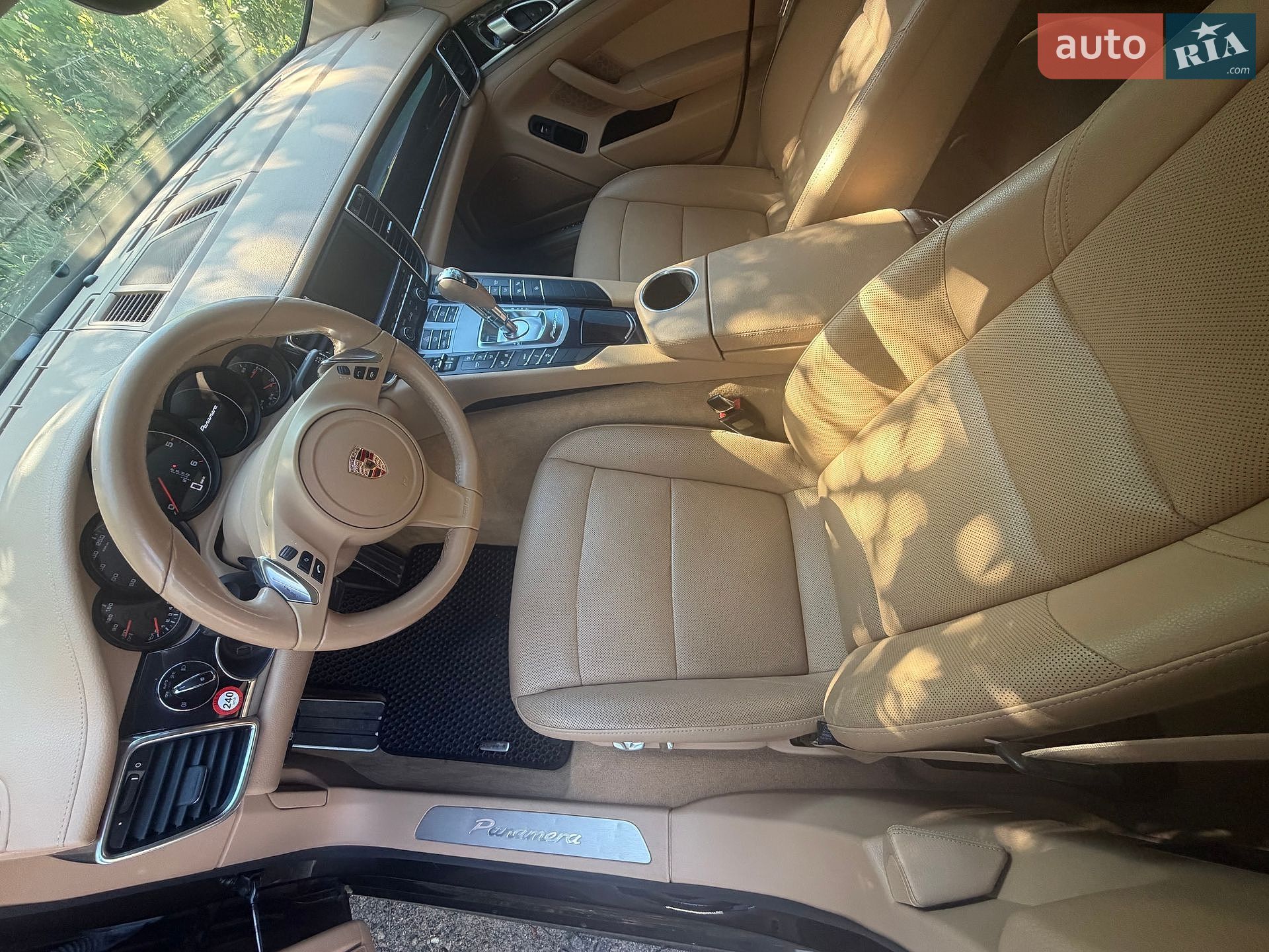 Porsche Panamera 2014 VIN WP0AE297XFL025755 фото оголошення 9 з 18