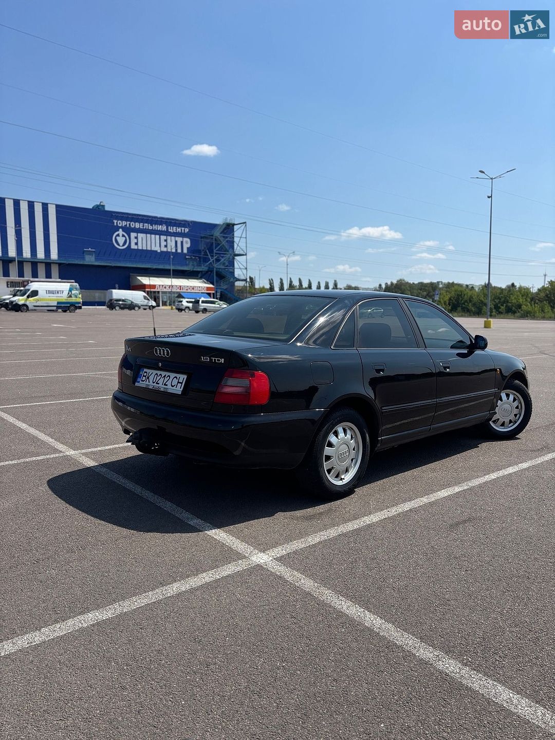Audi A4 1998 VIN WAUZZZ8DZWA219305 фото оголошення 3 з 16