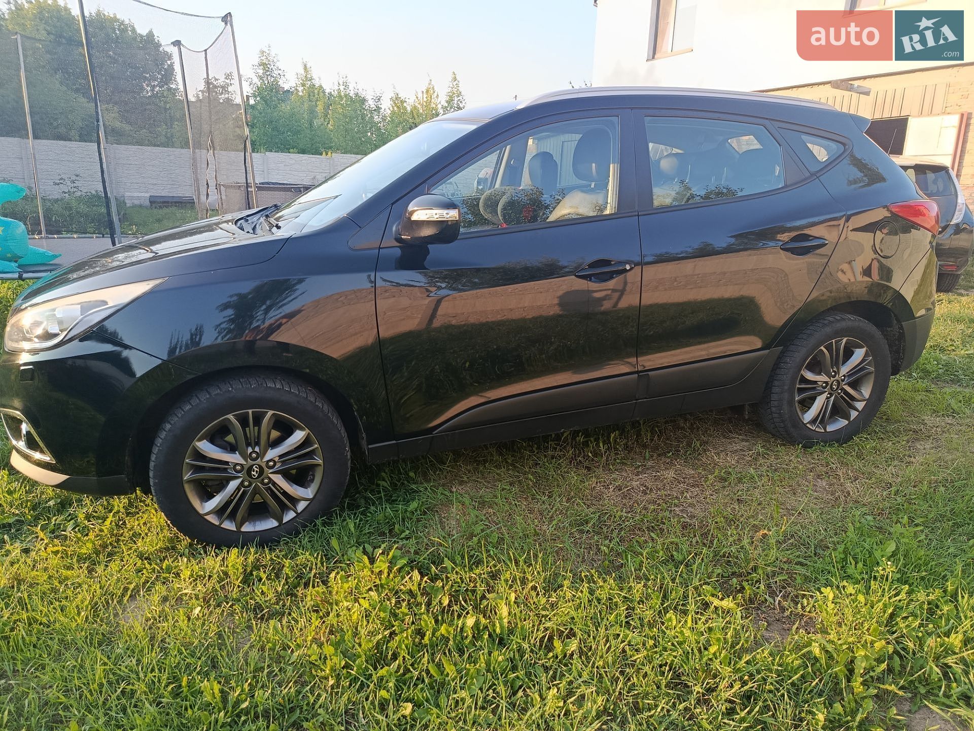 Hyundai ix35 2013 VIN TMAJU81VCEJ536605 фото оголошення 2 з 21
