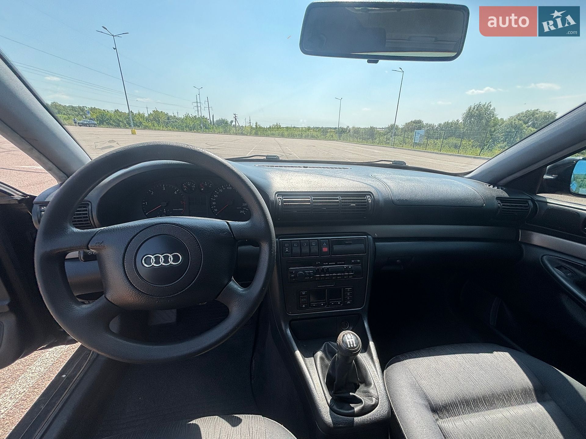 Audi A4 1998 VIN WAUZZZ8DZWA219305 фото оголошення 13 з 16