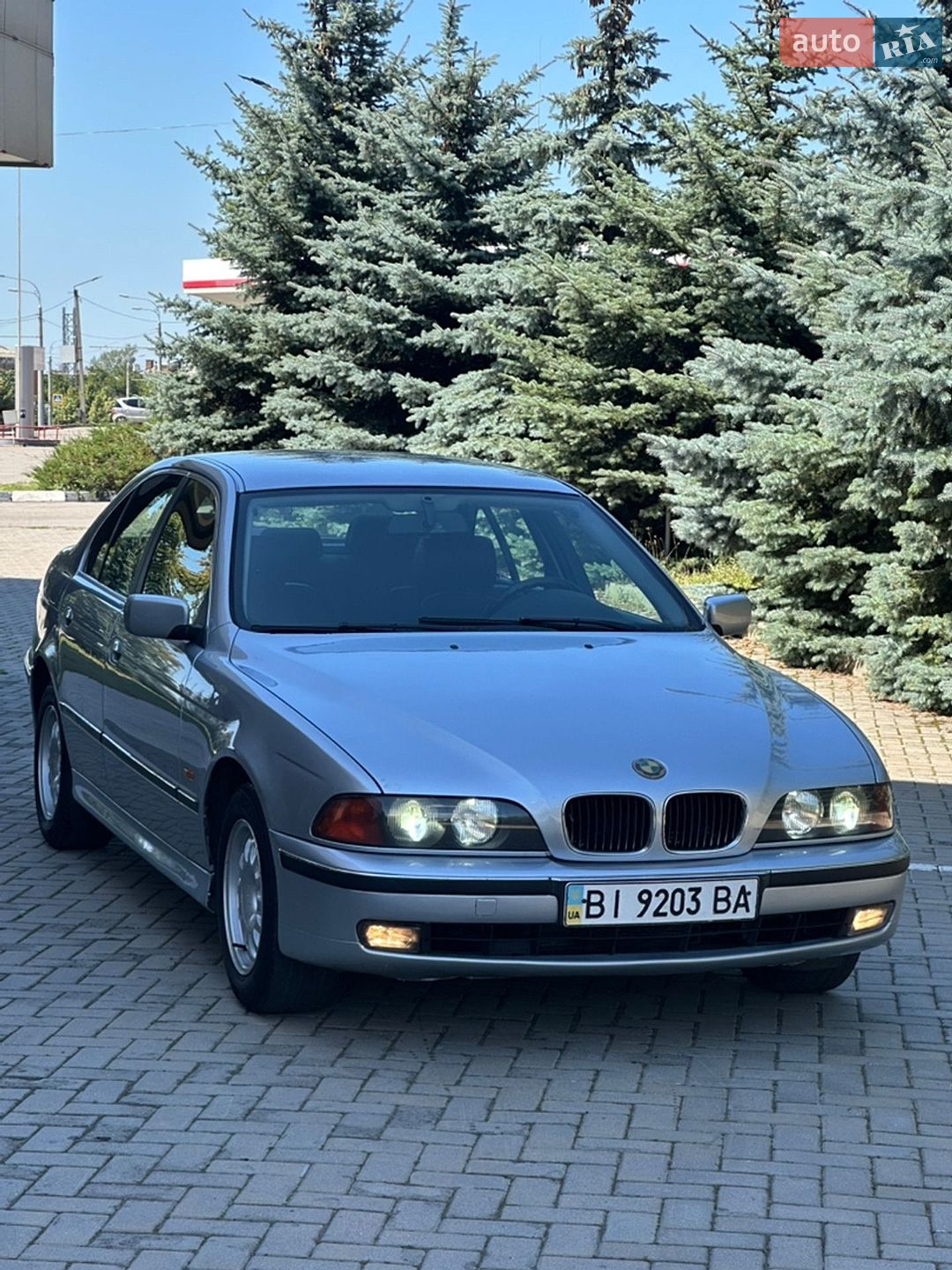 BMW 5 Series 1998 VIN WBADF81000BT11815 фото оголошення 2 з 58
