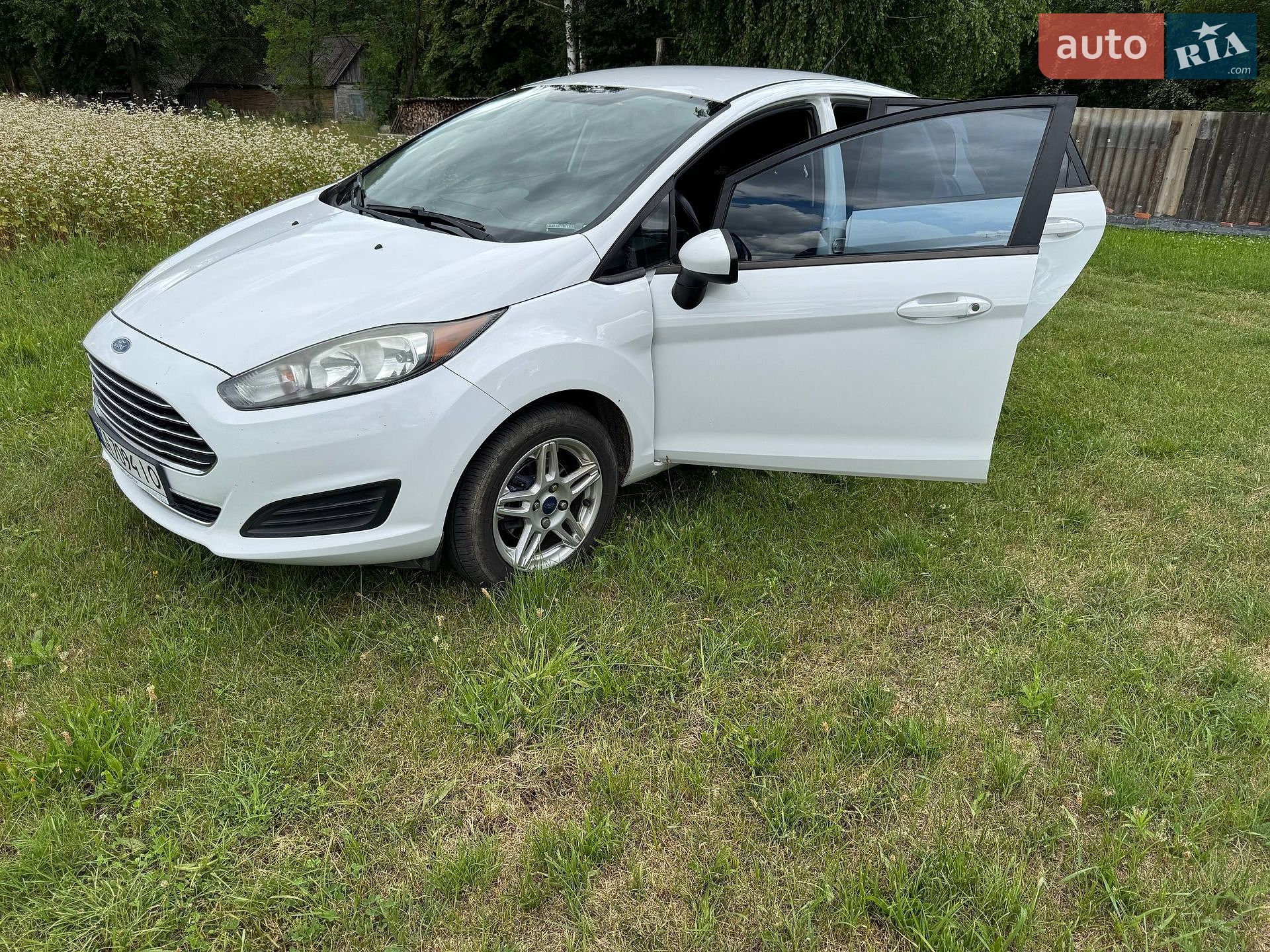 Ford Fiesta 2017 VIN 3FADP4EJ9HM128435 фото оголошення 5 з 27