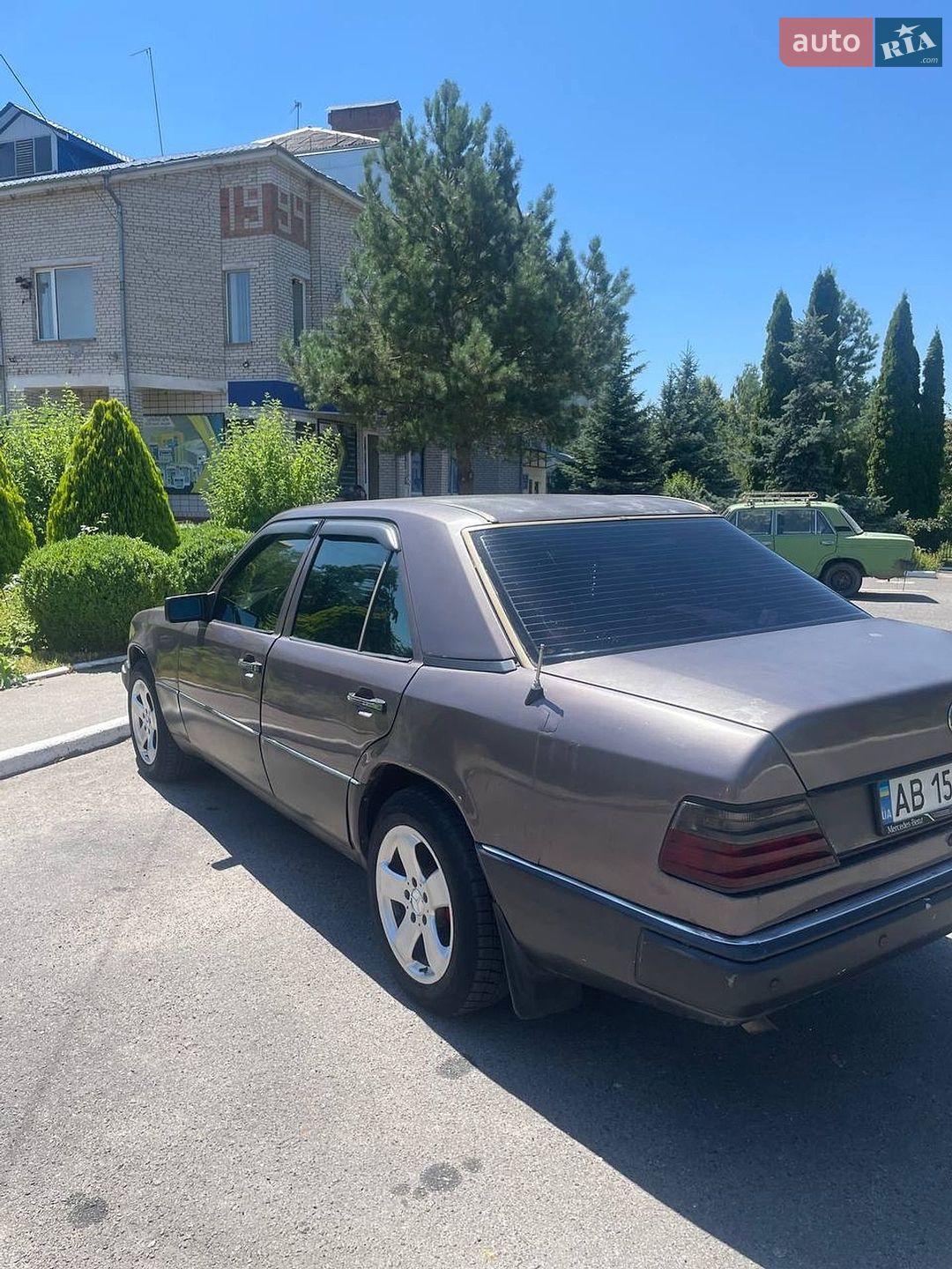 Mercedes-Benz E-Class 1992 VIN WDB1240221B911868 фото оголошення 16 з 22