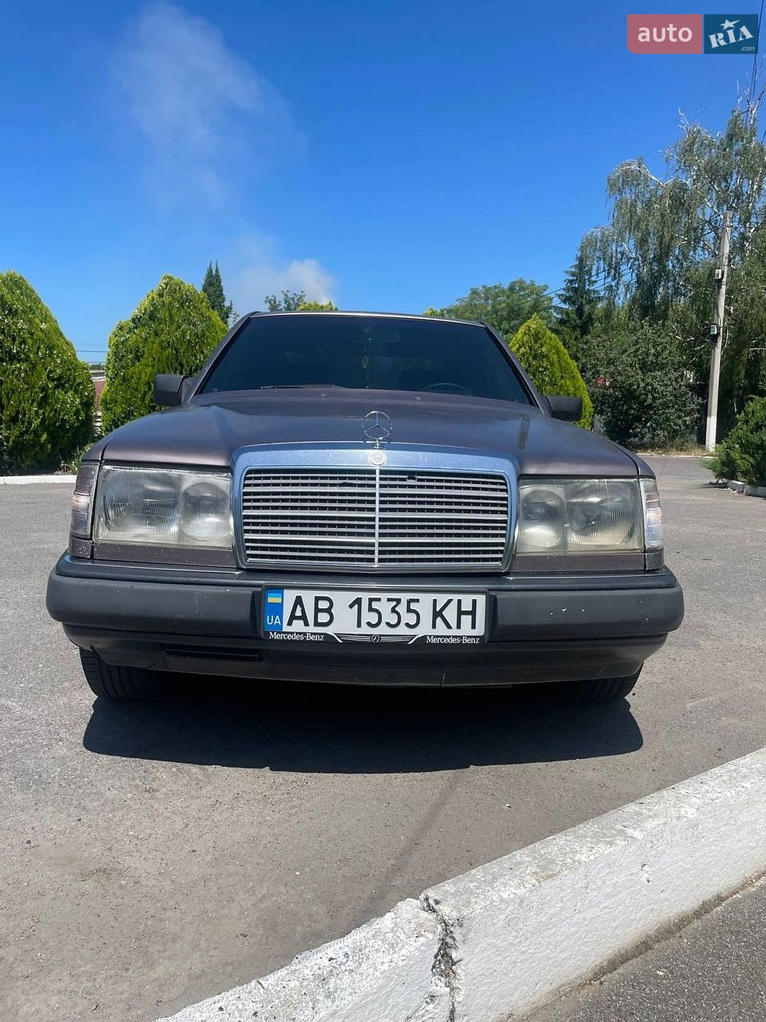 Mercedes-Benz E-Class 1992 VIN WDB1240221B911868 фото оголошення 6 з 22