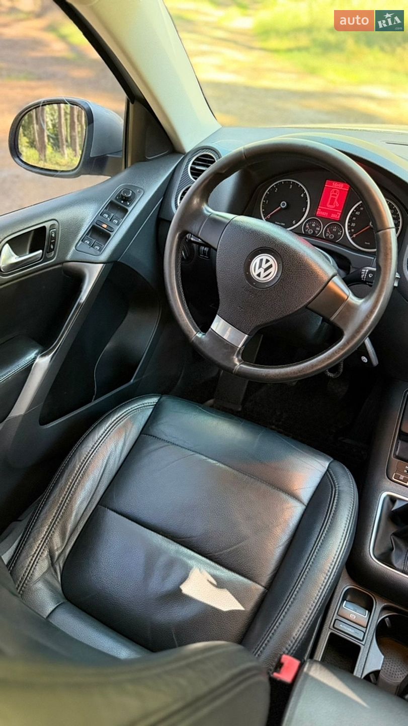Volkswagen Tiguan 2008 VIN WVGZZZ5NZ8W037537 фото оголошення 28 з 39