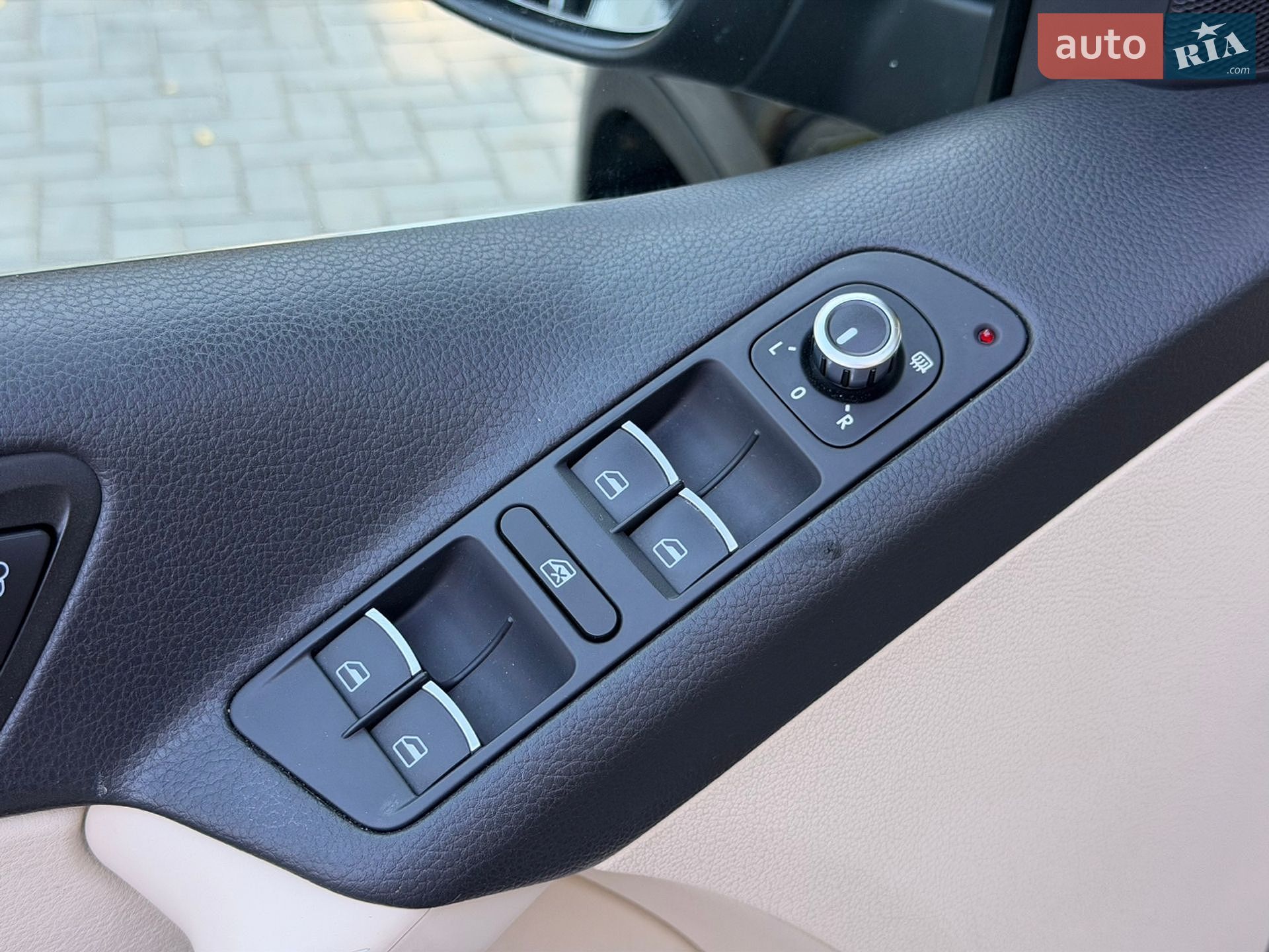 Volkswagen Tiguan 2014 VIN WVGBV7AX9FW520830 фото оголошення 15 з 24