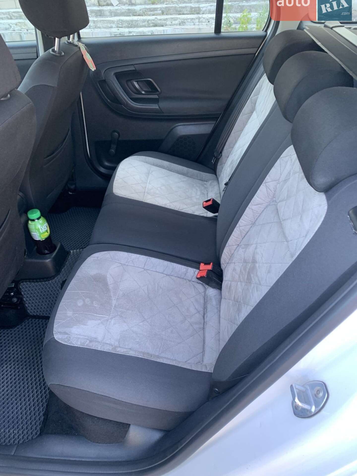 Skoda Fabia 2012 VIN TMBJK25J3C3135861 фото оголошення 33 з 36