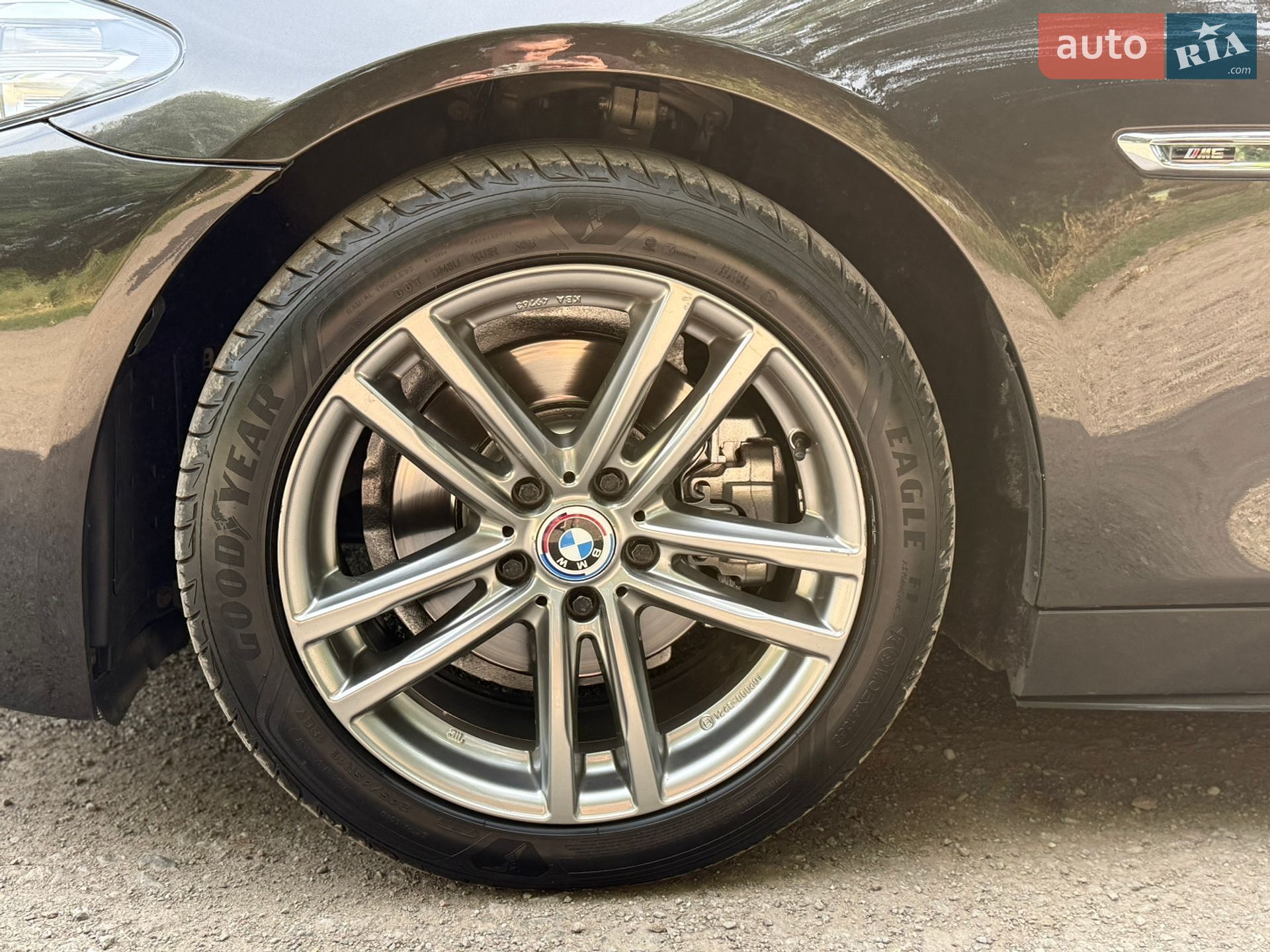 BMW 5 Series 2015 VIN WBA5E710X0G156145 фото оголошення 8 з 64