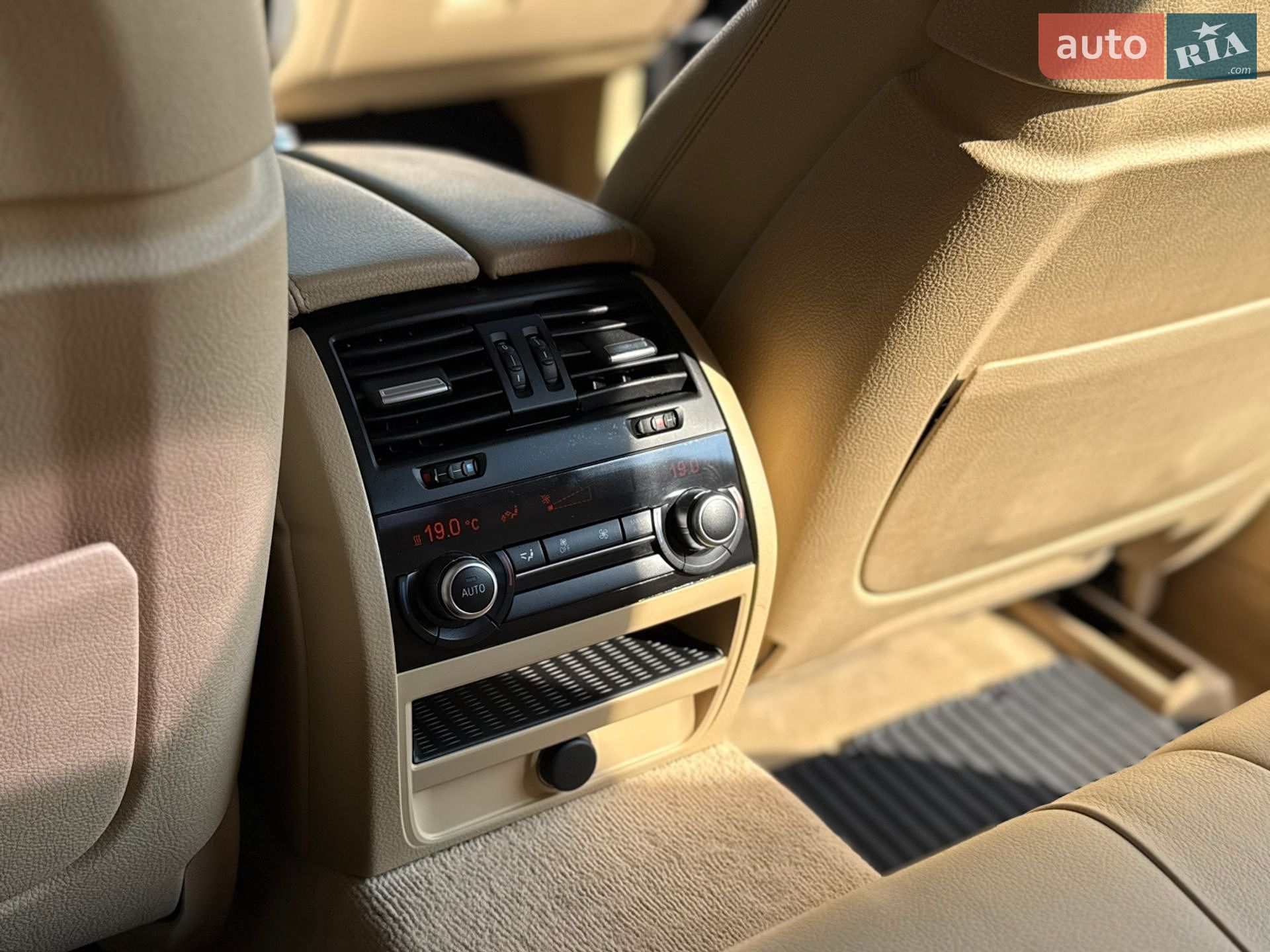 BMW 5 Series 2015 VIN WBA5E710X0G156145 фото оголошення 32 з 64