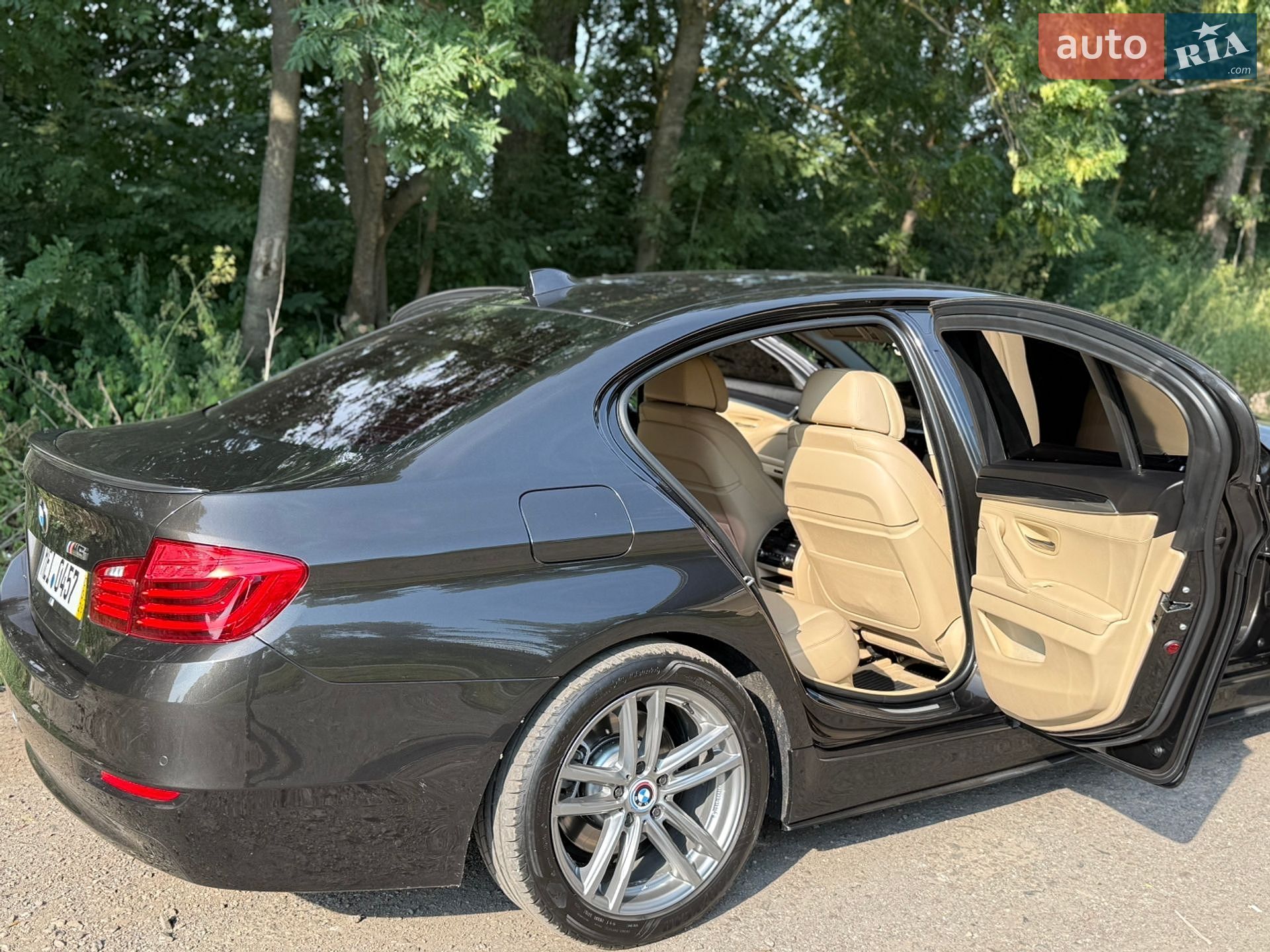 BMW 5 Series 2015 VIN WBA5E710X0G156145 фото оголошення 41 з 64