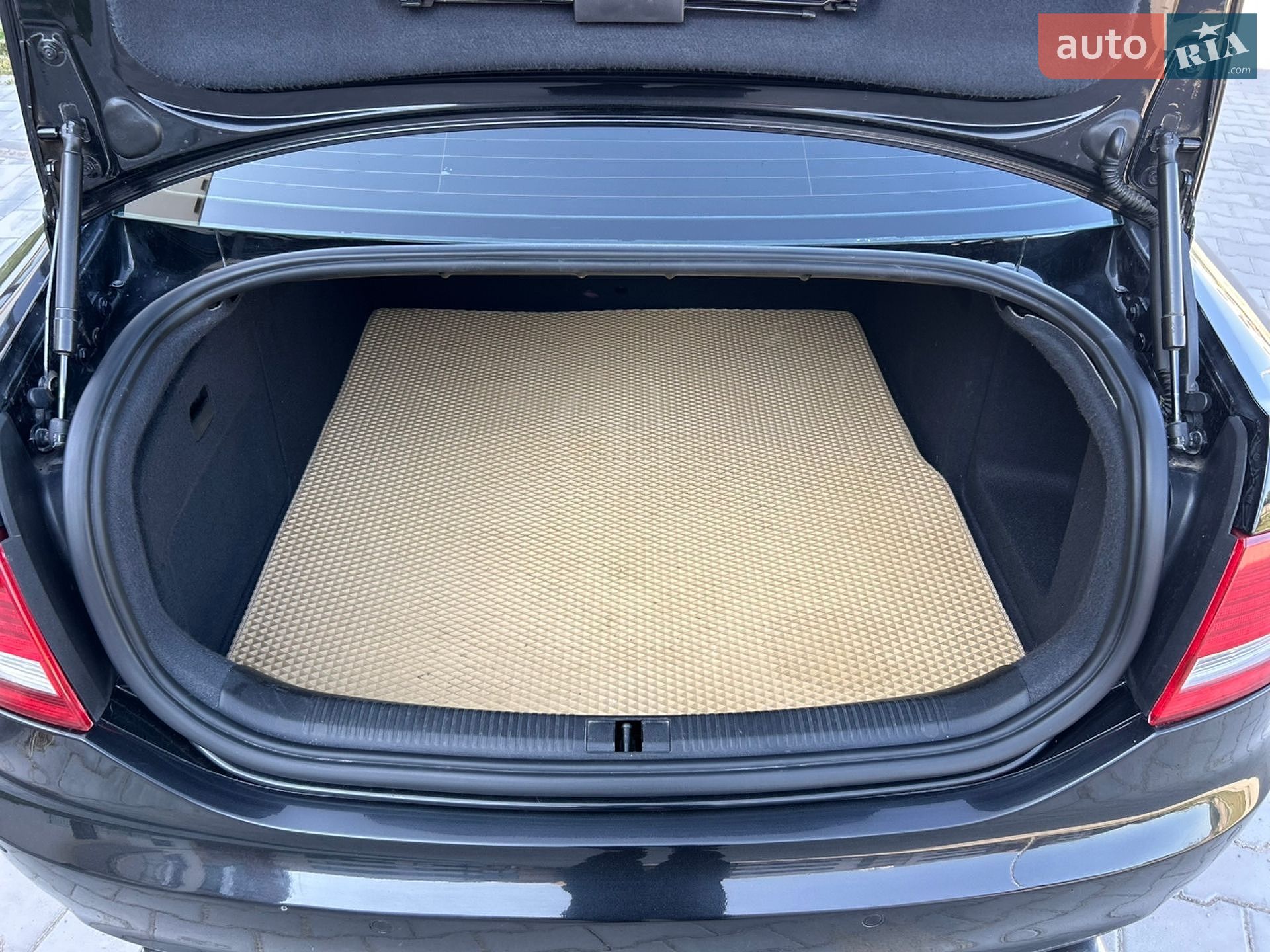 Audi A6 2005 VIN WAUZZZ4F76N093785 фото оголошення 18 з 26