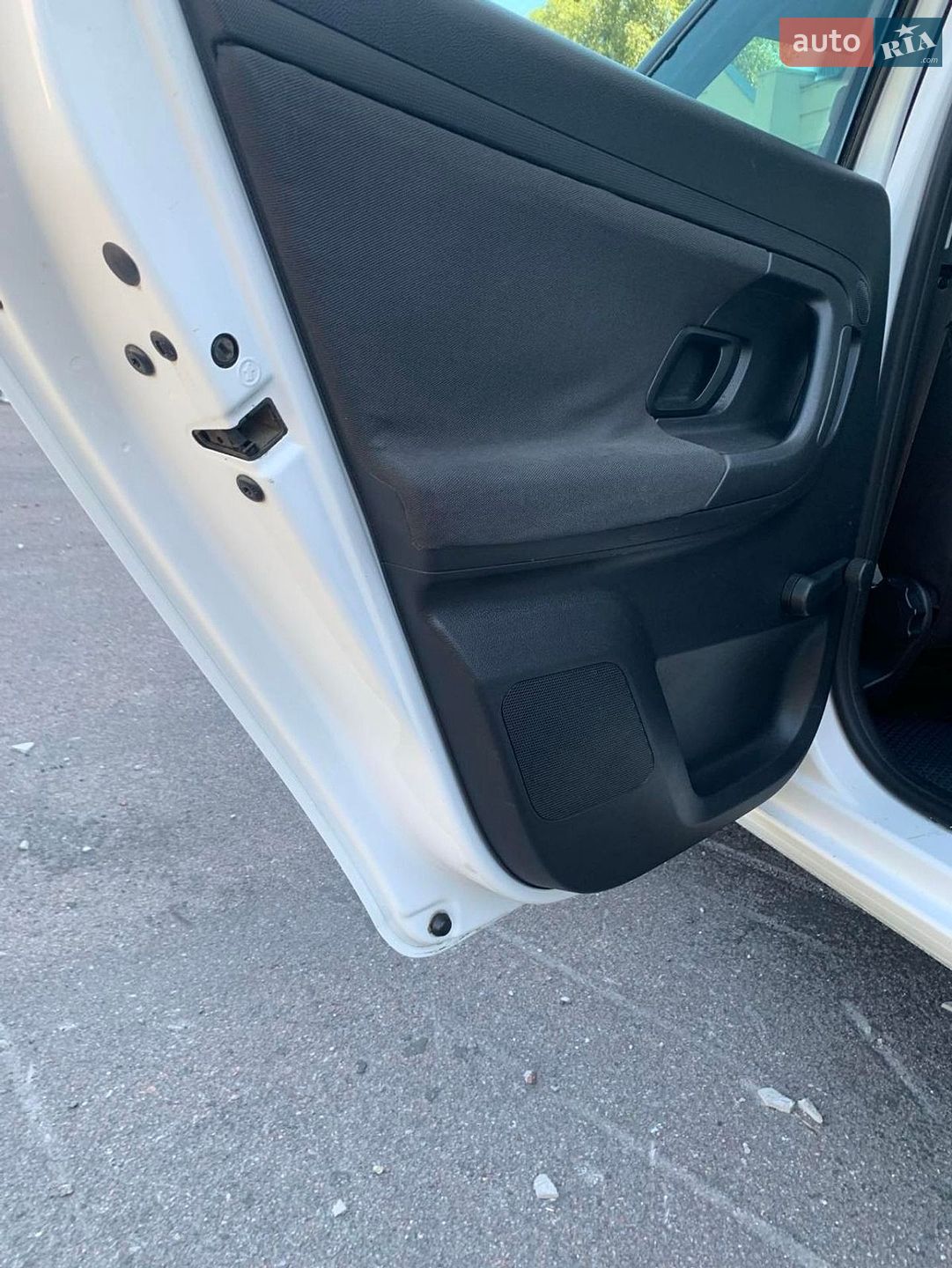 Skoda Fabia 2012 VIN TMBJK25J3C3135861 фото оголошення 13 з 36