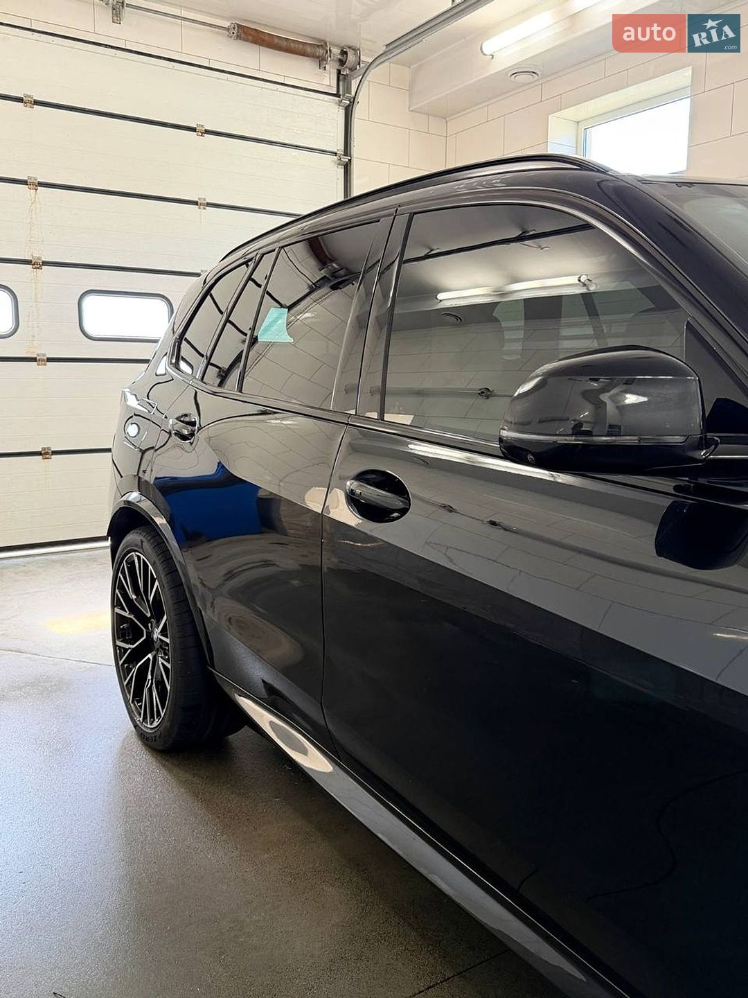BMW X5 2022 VIN 5UXCR6C07N9L07295 фото оголошення 6 з 13