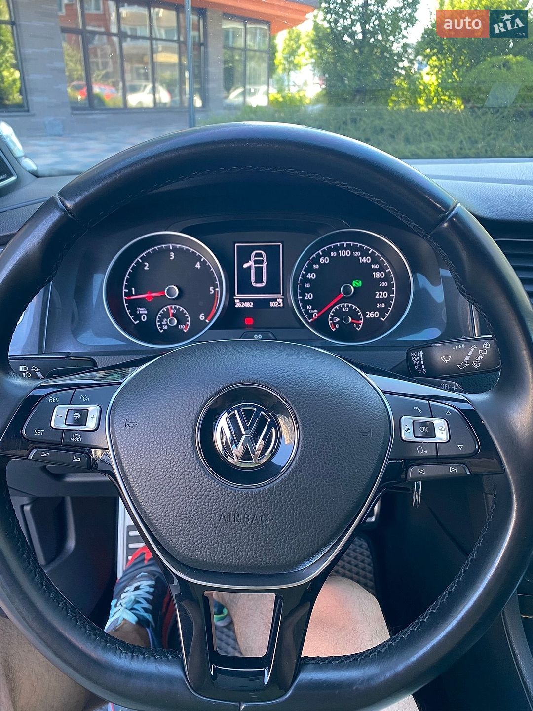 Volkswagen Golf 2018 VIN WVWZZZAUZJP601807 фото оголошення 7 з 20