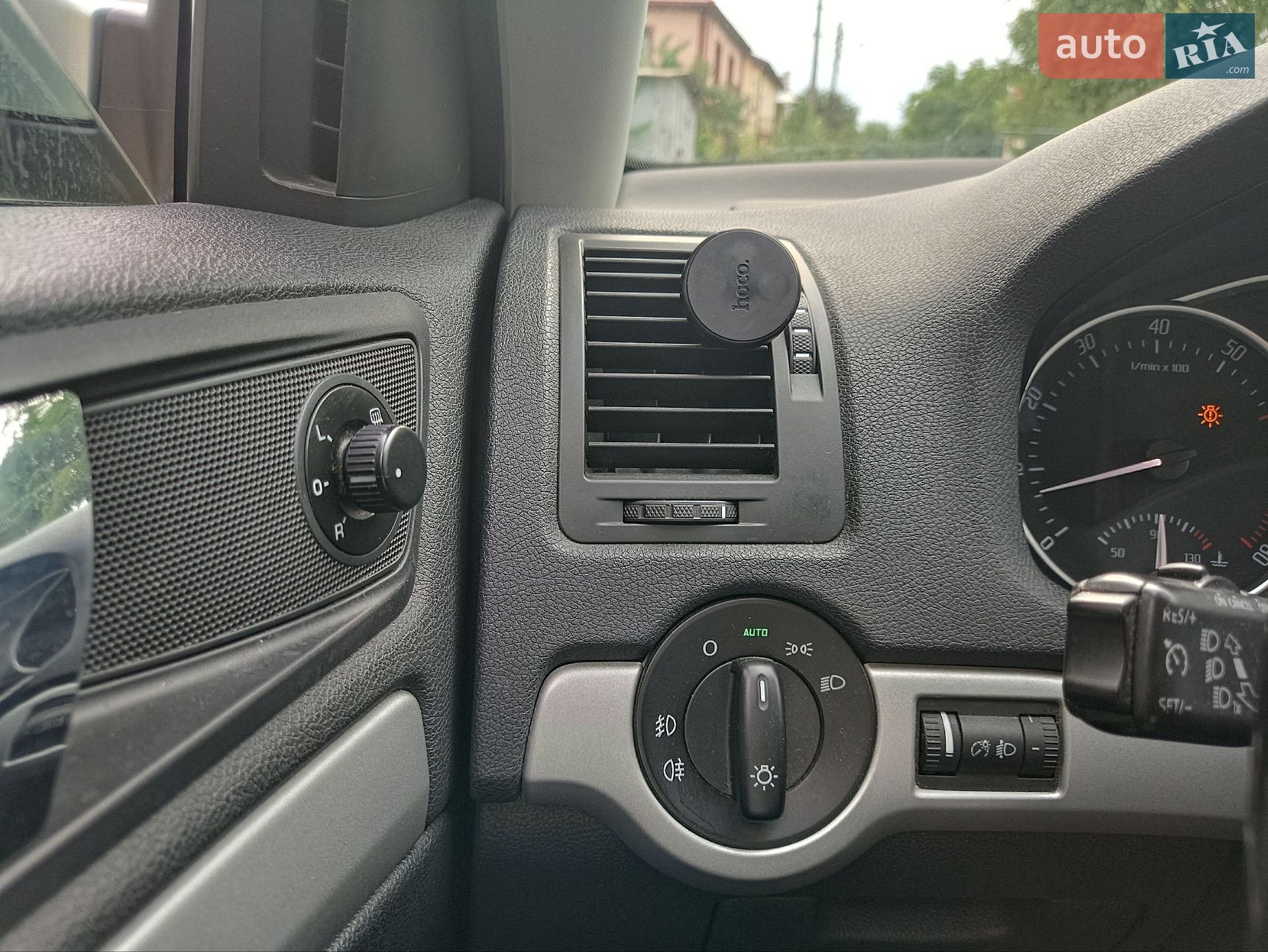 Skoda Octavia 2012 VIN TMBCM21Z5C2153380 фото оголошення 3 з 23