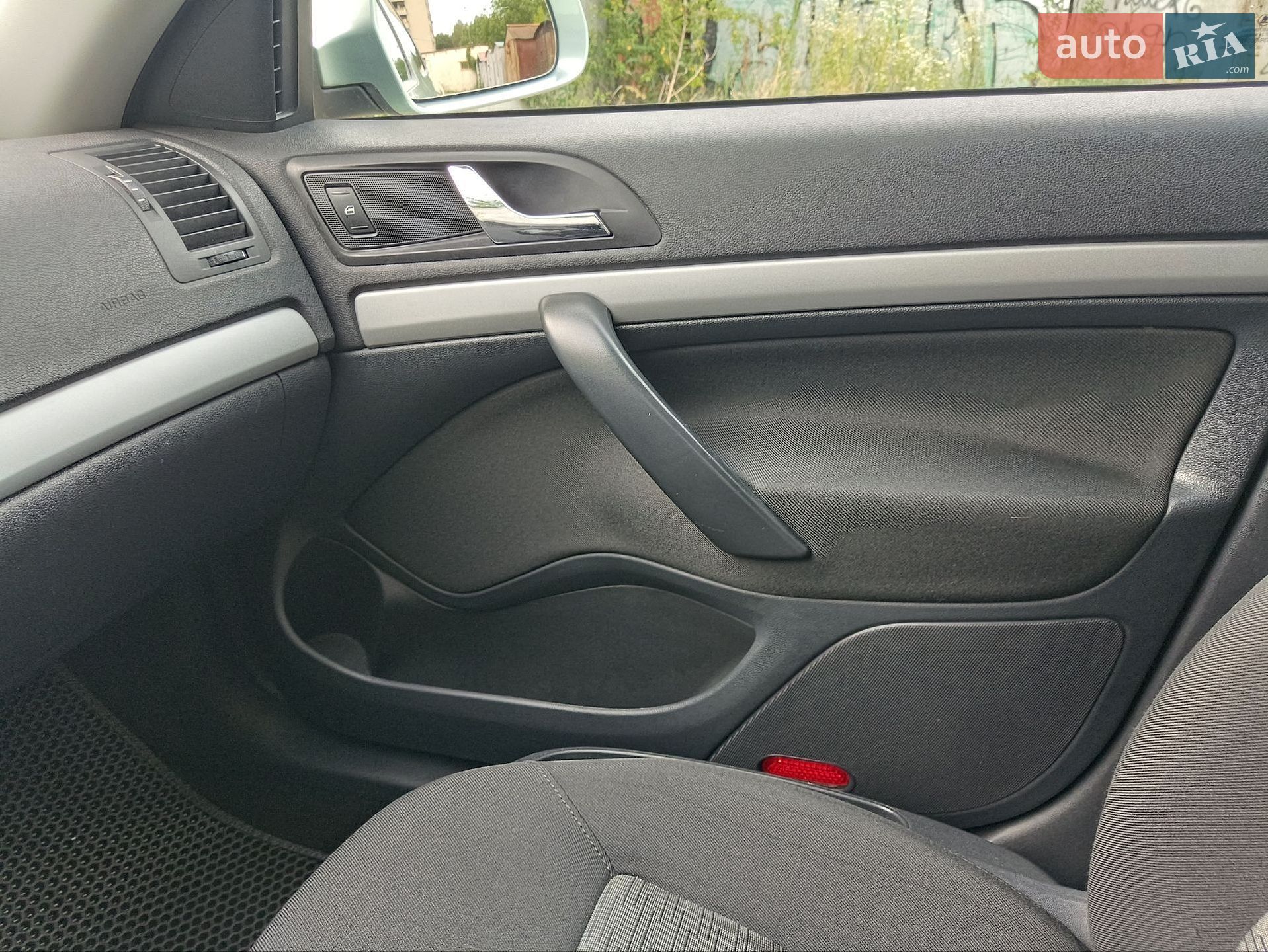 Skoda Octavia 2012 VIN TMBCM21Z5C2153380 фото оголошення 8 з 23