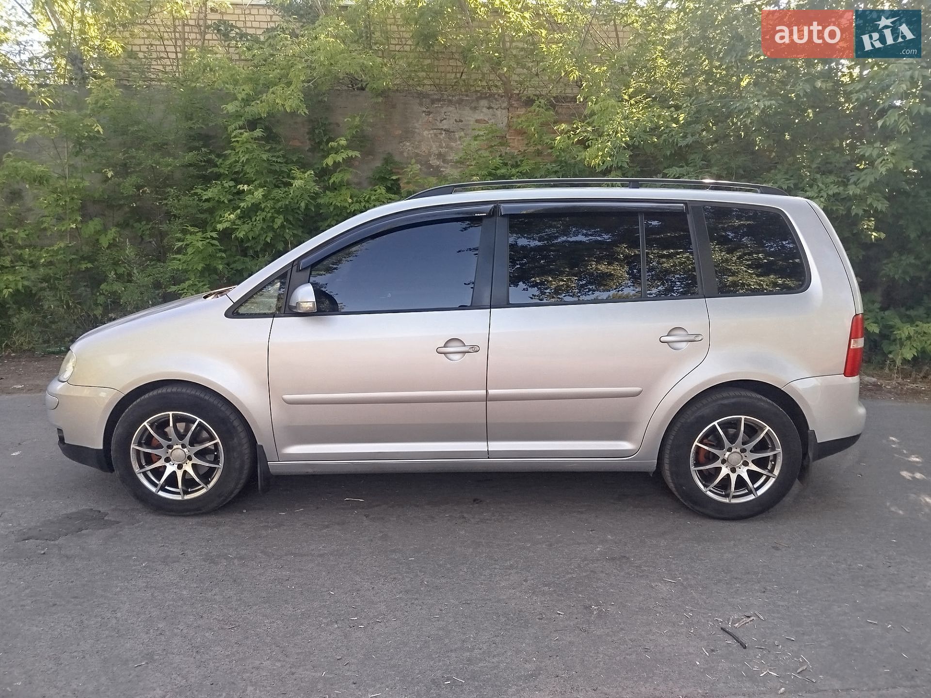 Volkswagen Touran 2005 VIN WVGZZZ1TZ6W069008 фото оголошення 4 з 20