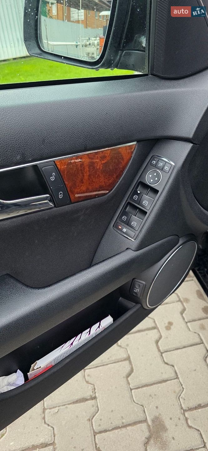 Mercedes-Benz C-Class 2007 VIN WDD2042411F114193 фото оголошення 6 з 20