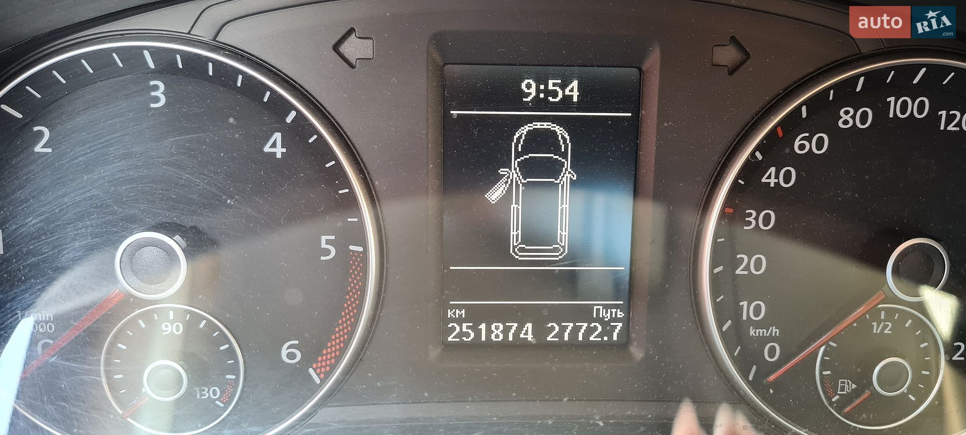 Volkswagen Sharan 2015 VIN WVWZZZ7NZFV038194 фото оголошення 8 з 22