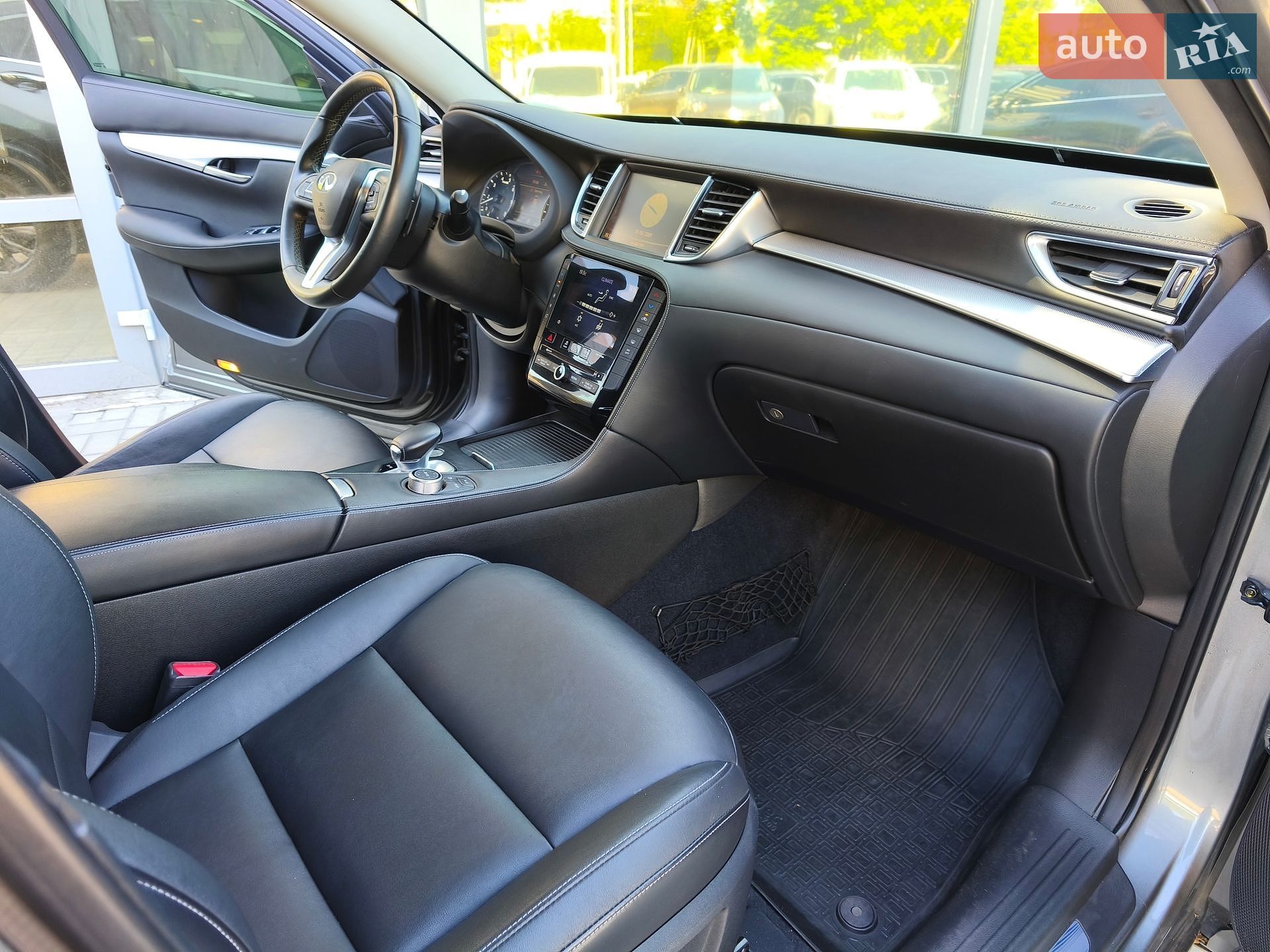 Infiniti QX50 2018 VIN 3PCAJ5M10KF125540 фото оголошення 15 з 30