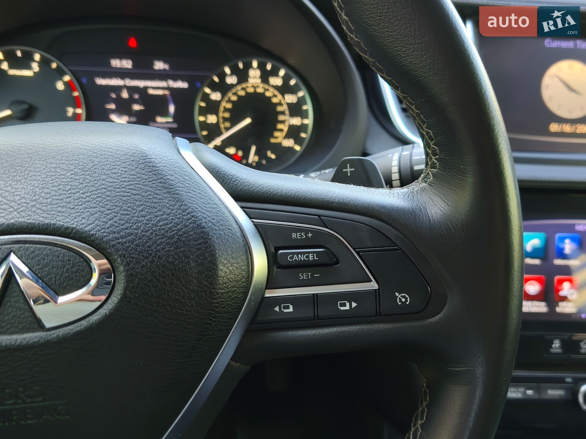 Infiniti QX50 2018 VIN 3PCAJ5M10KF125540 фото оголошення 25 з 30