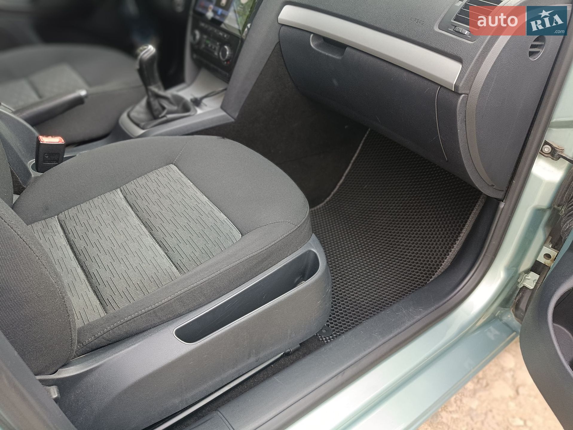 Skoda Octavia 2012 VIN TMBCM21Z5C2153380 фото оголошення 22 з 23