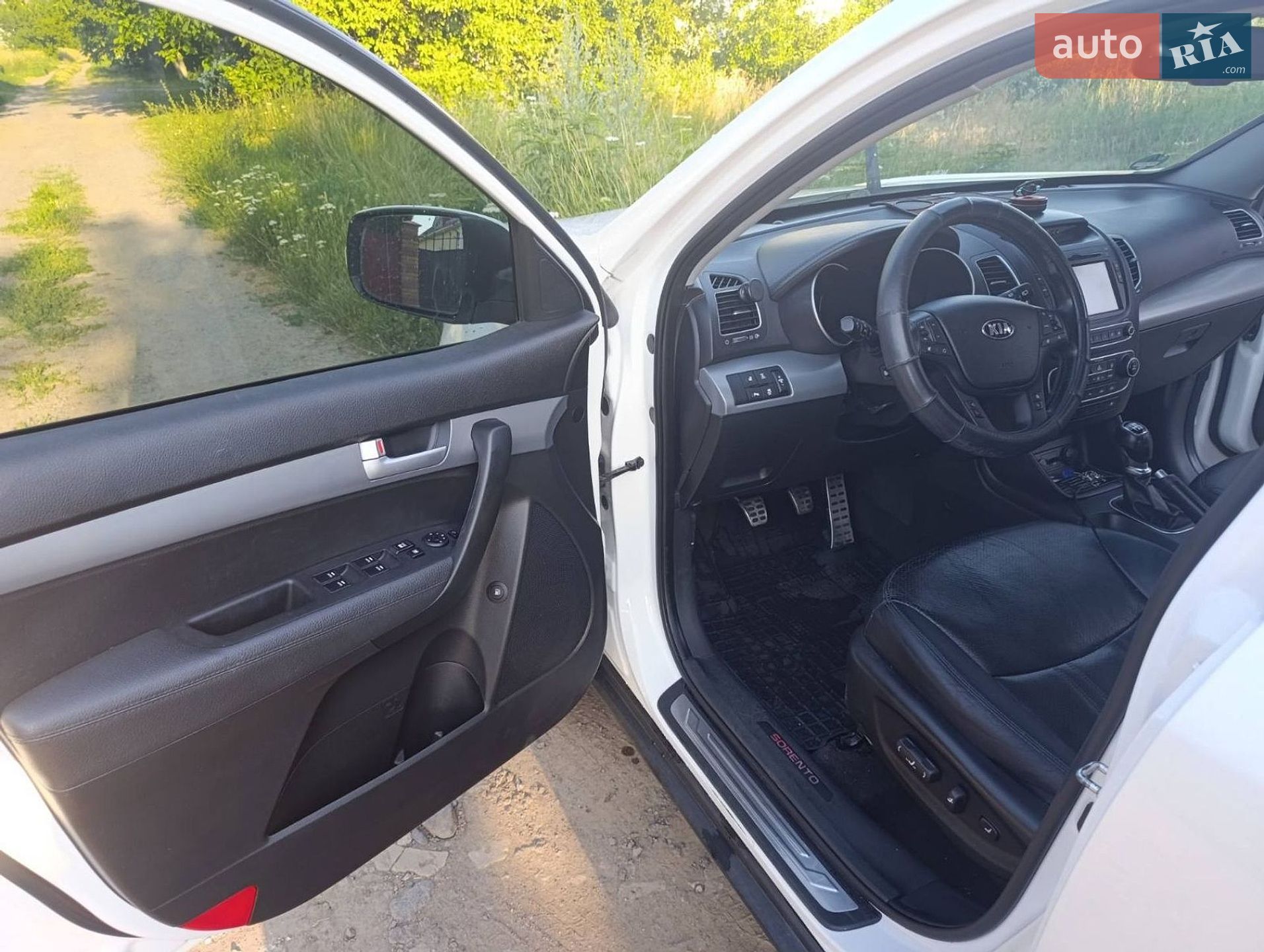 Kia Sorento 2014 VIN KNAKU814CE5544866 фото оголошення 4 з 22
