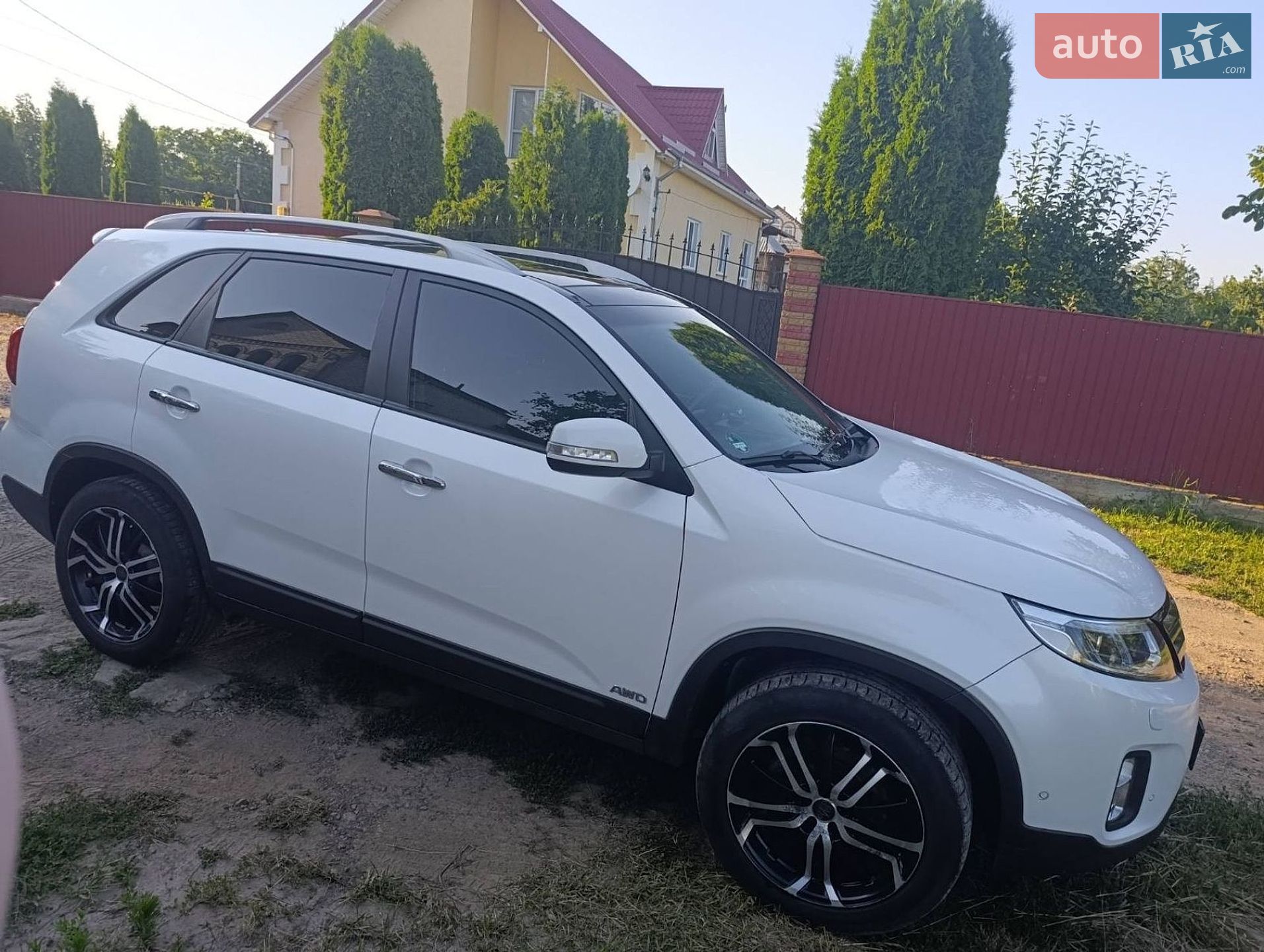 Kia Sorento 2014 VIN KNAKU814CE5544866 фото оголошення 17 з 22