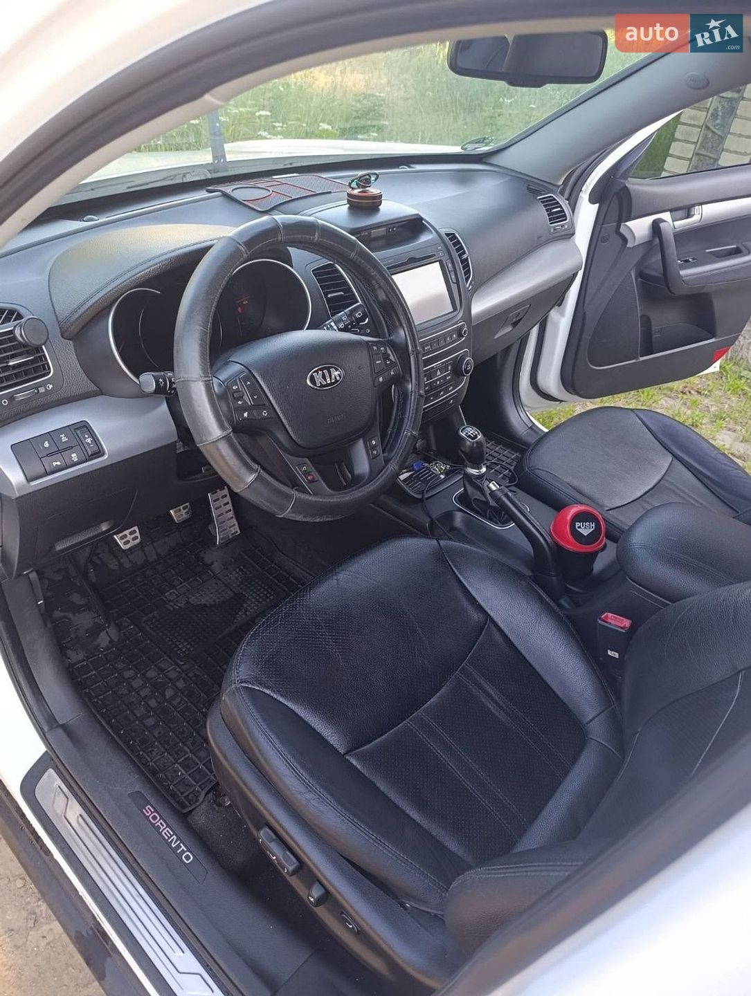 Kia Sorento 2014 VIN KNAKU814CE5544866 фото оголошення 19 з 22