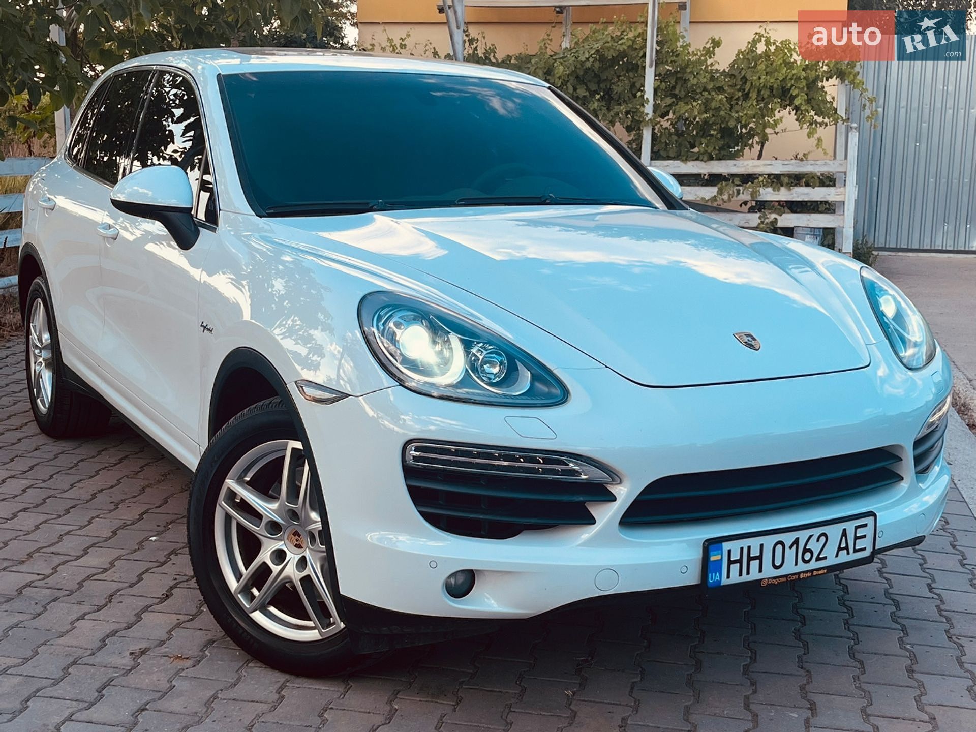 Porsche Cayenne 2013 VIN WP1AE2A20DLA15831 фото оголошення 4 з 29