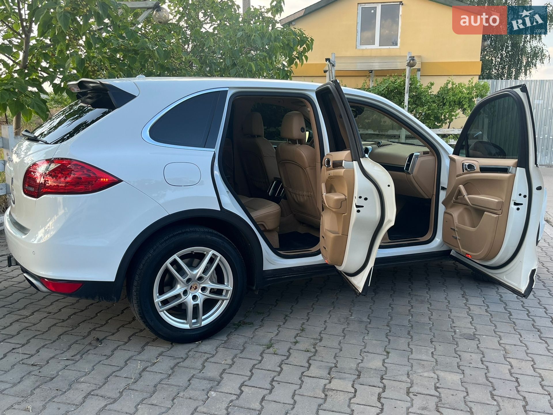 Porsche Cayenne 2013 VIN WP1AE2A20DLA15831 фото оголошення 7 з 29