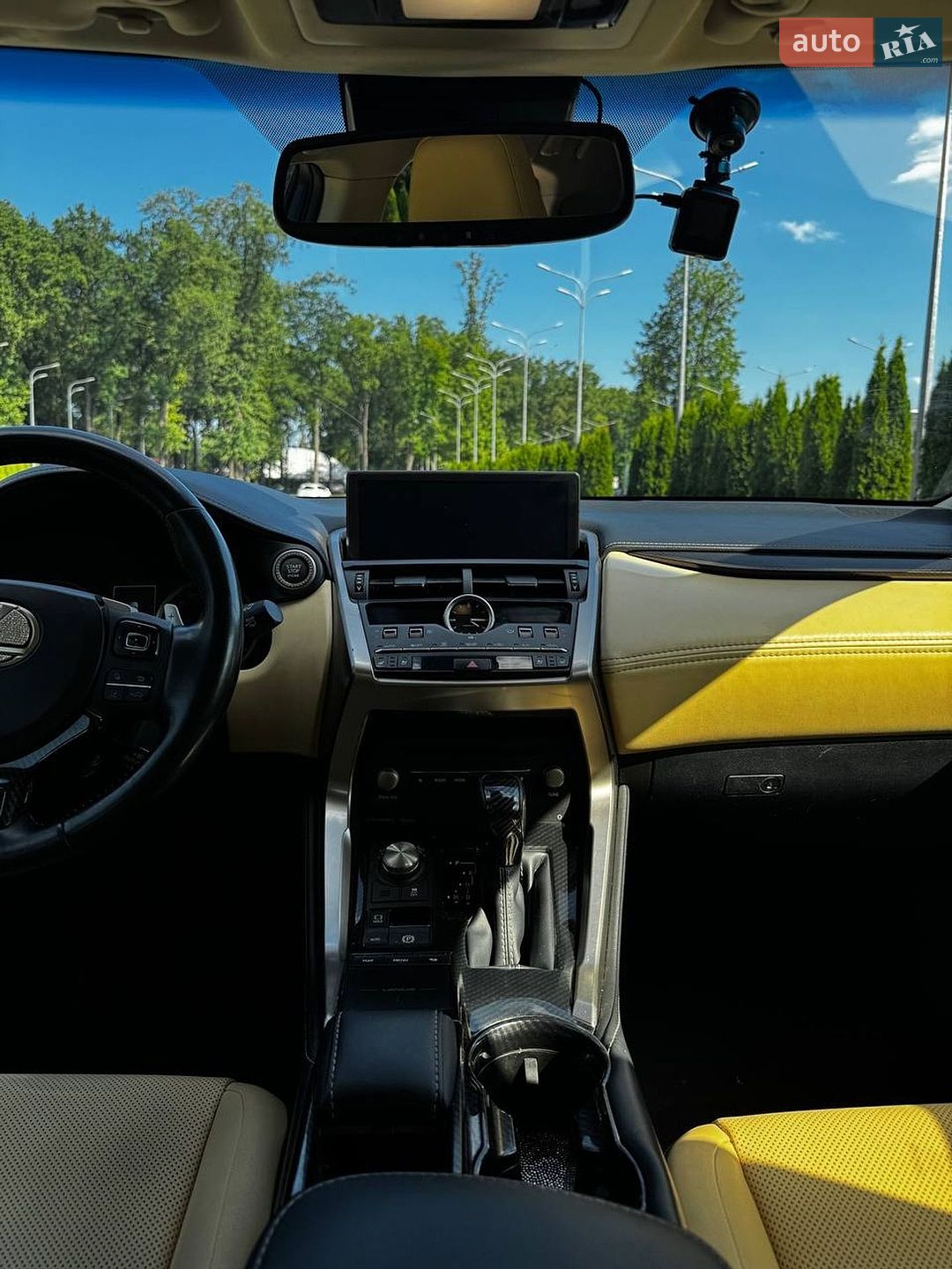 Lexus NX 2018 VIN JTJBARBZ8K2194058 фото оголошення 41 з 125