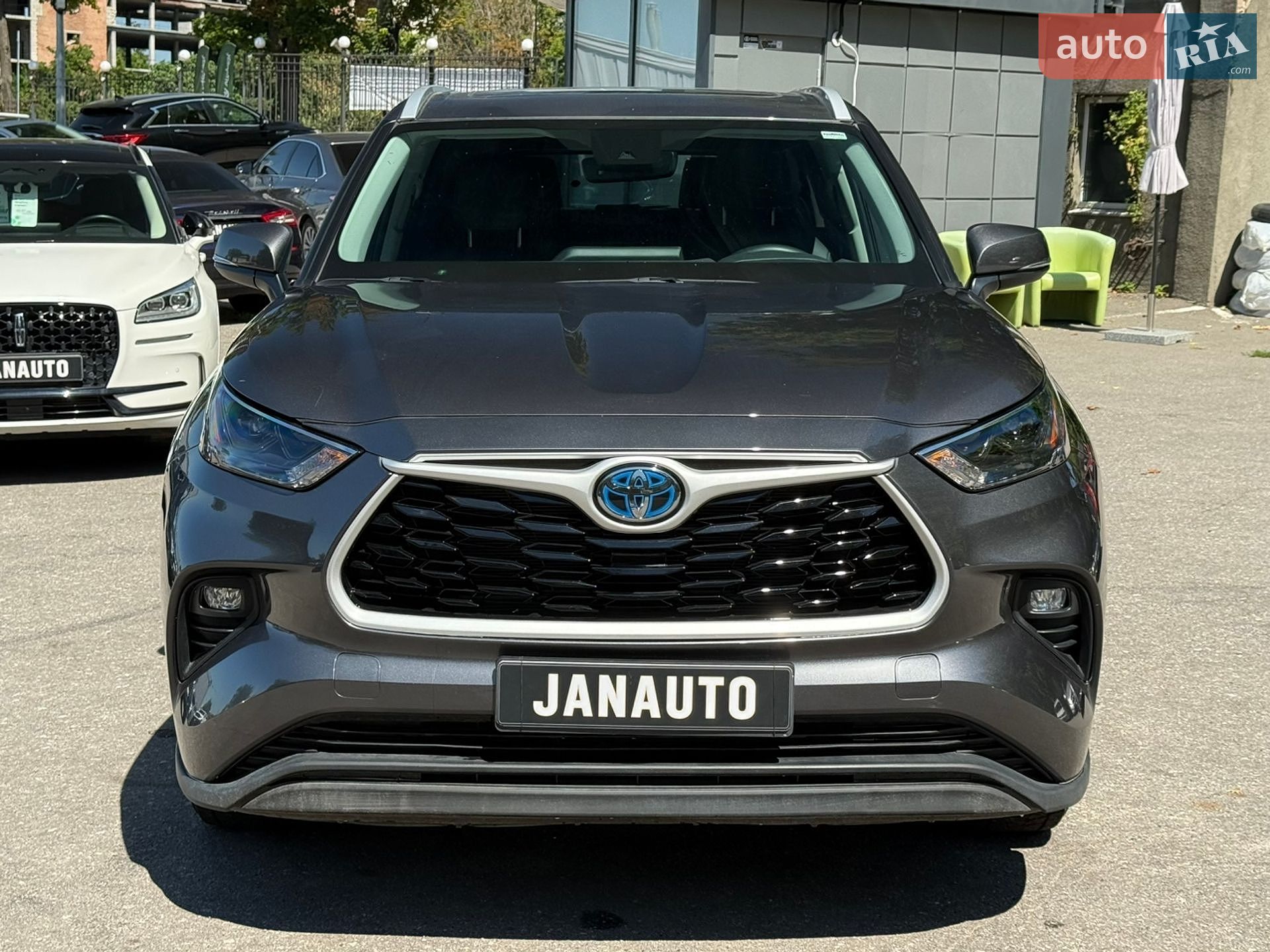 Toyota Highlander 2024 VIN 5TDKBRCH8RS638483 фото оголошення 3 з 20