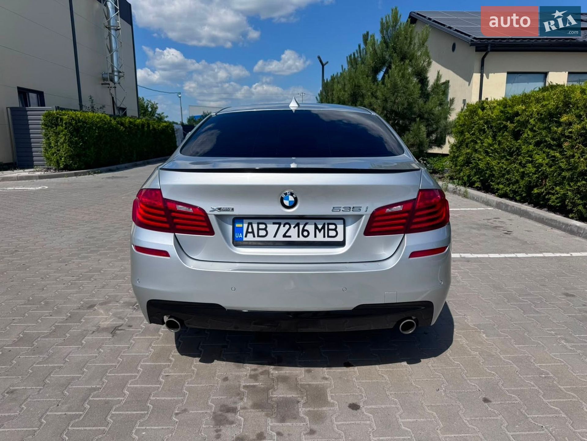 BMW 5 Series 2014 VIN WBA5B3C59FD543516 фото оголошення 6 з 24