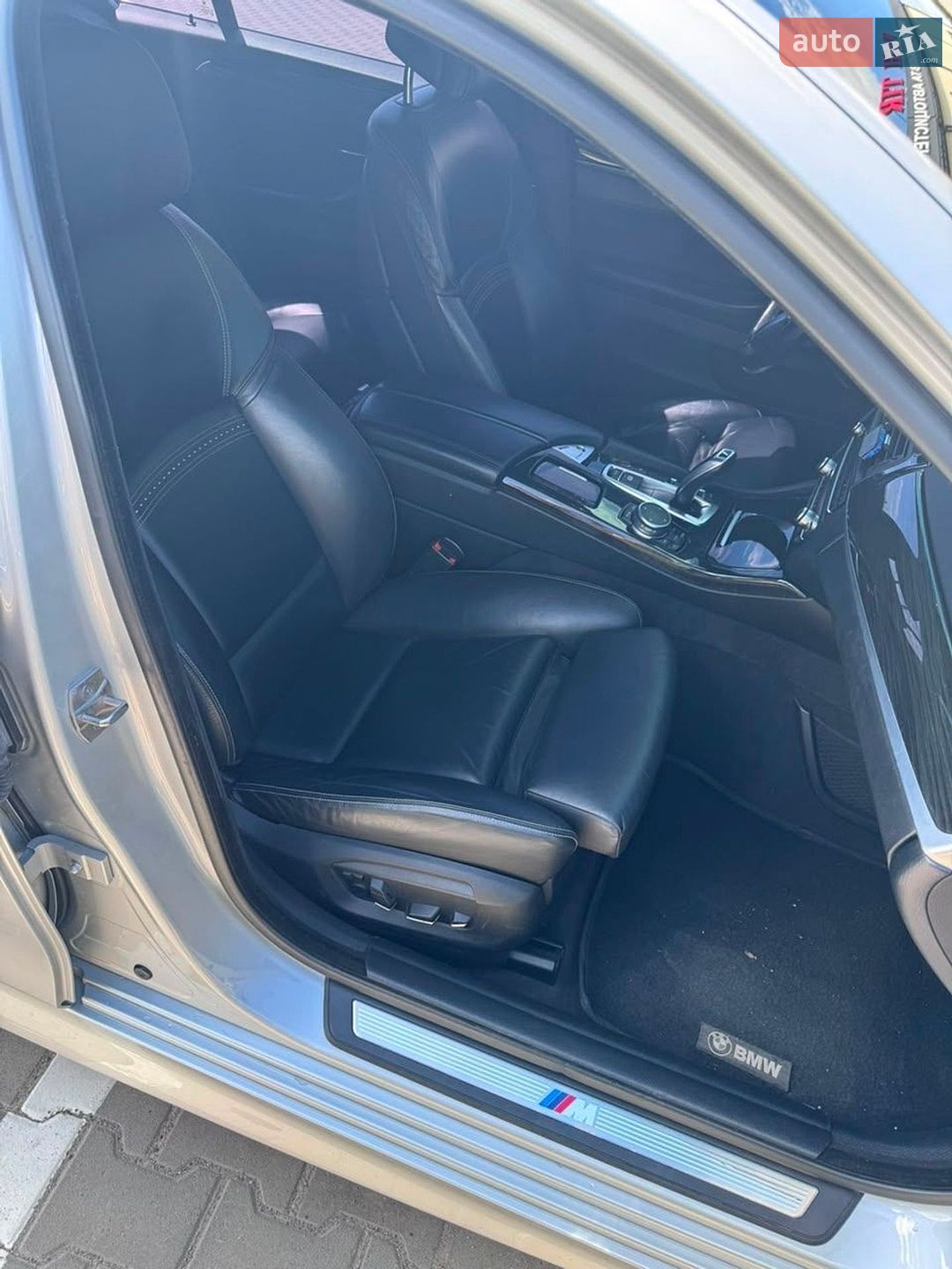BMW 5 Series 2014 VIN WBA5B3C59FD543516 фото оголошення 19 з 24