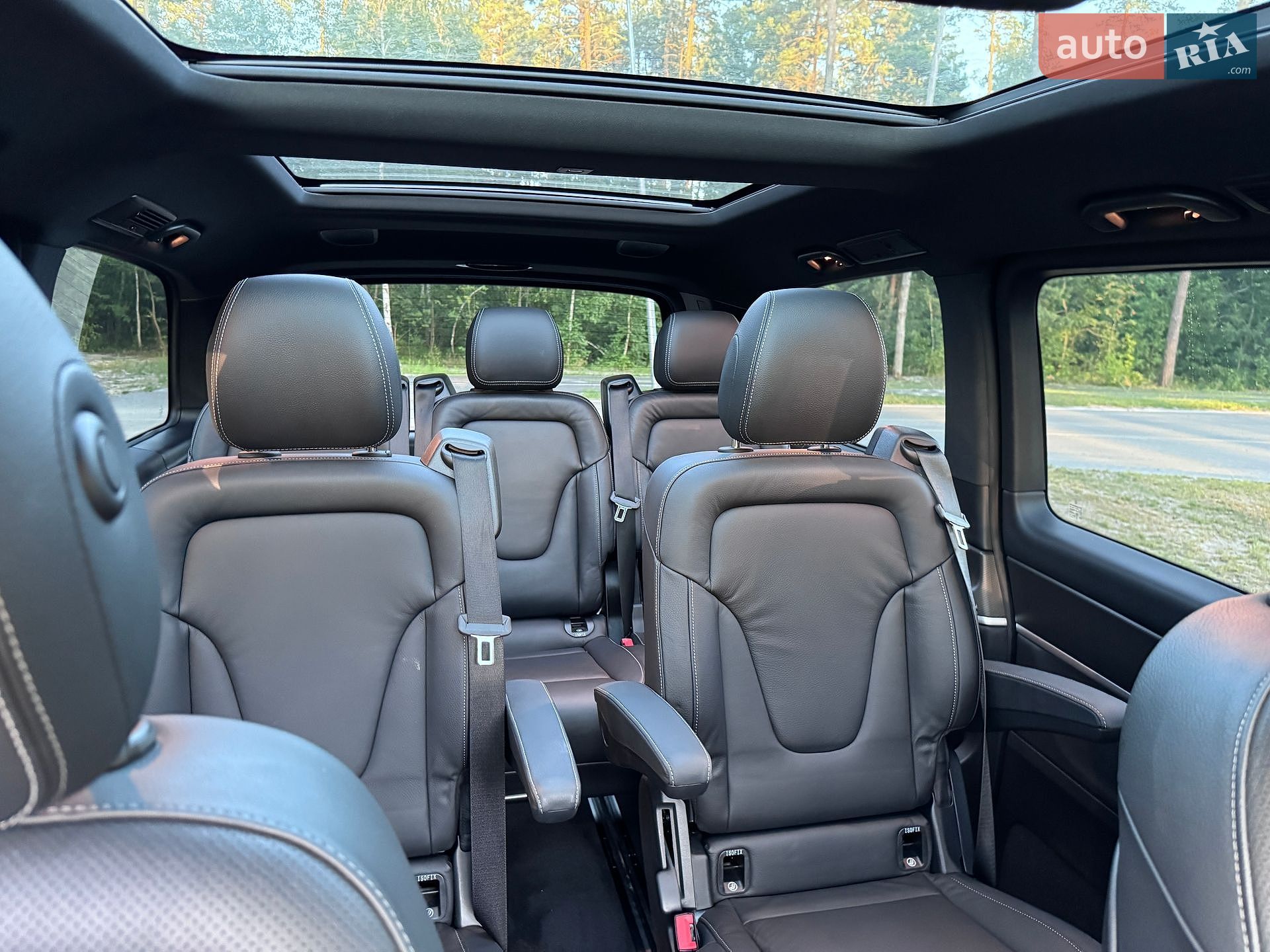 Mercedes-Benz V-Class 2020 VIN WDF44781313664253 фото оголошення 35 з 74