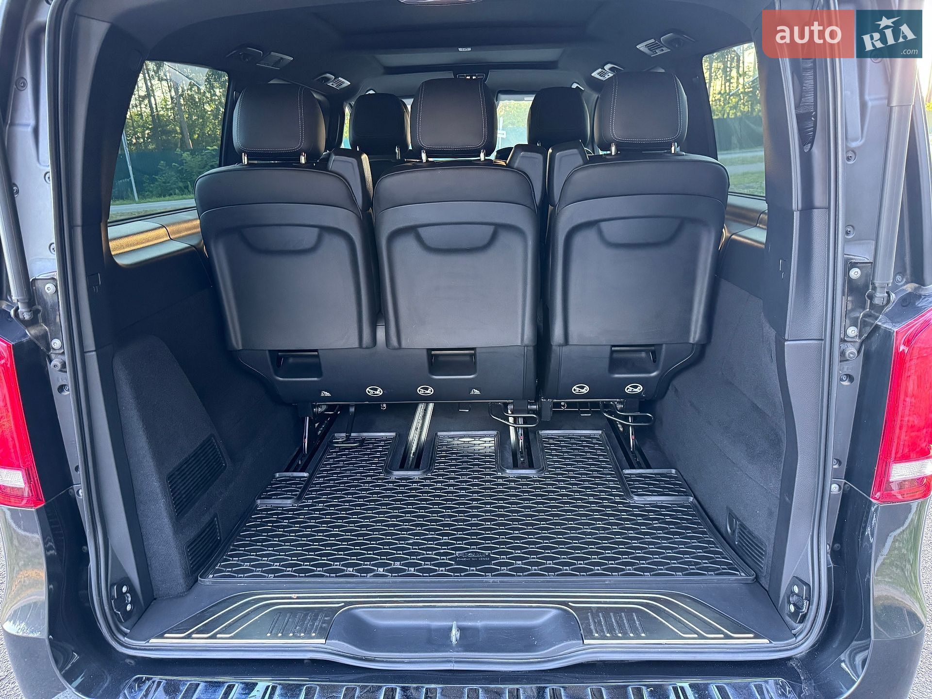 Mercedes-Benz V-Class 2020 VIN WDF44781313664253 фото оголошення 45 з 74