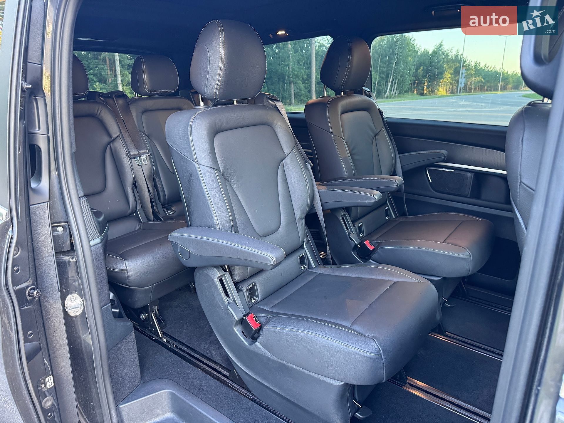 Mercedes-Benz V-Class 2020 VIN WDF44781313664253 фото оголошення 46 з 74