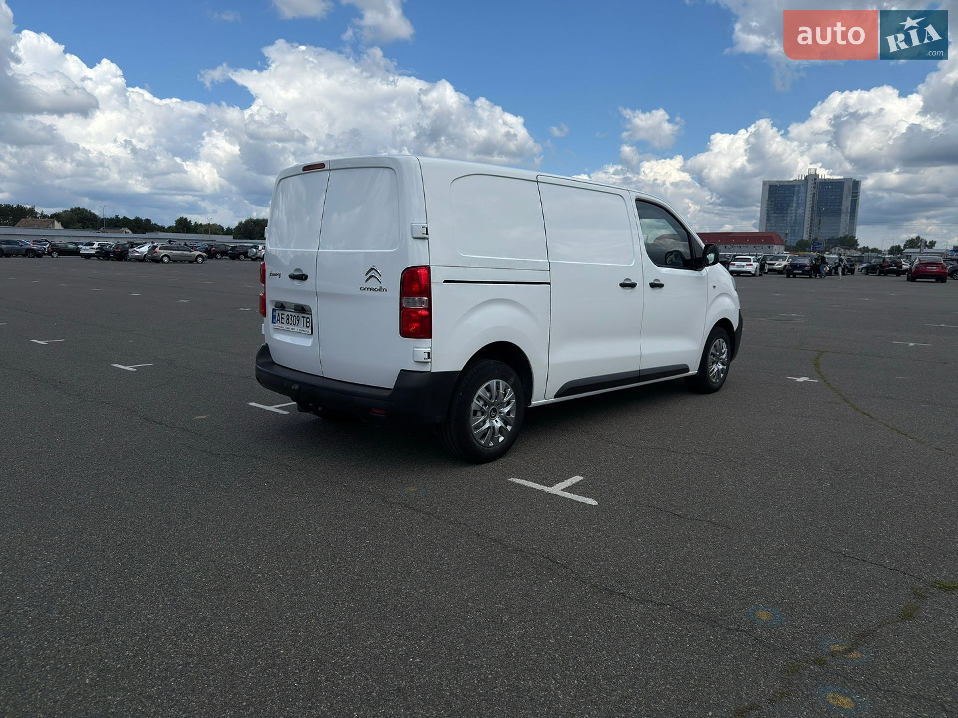 Citroen Jumpy 2017 VIN VF7VB9HFAHZ091118 фото оголошення 4 з 22