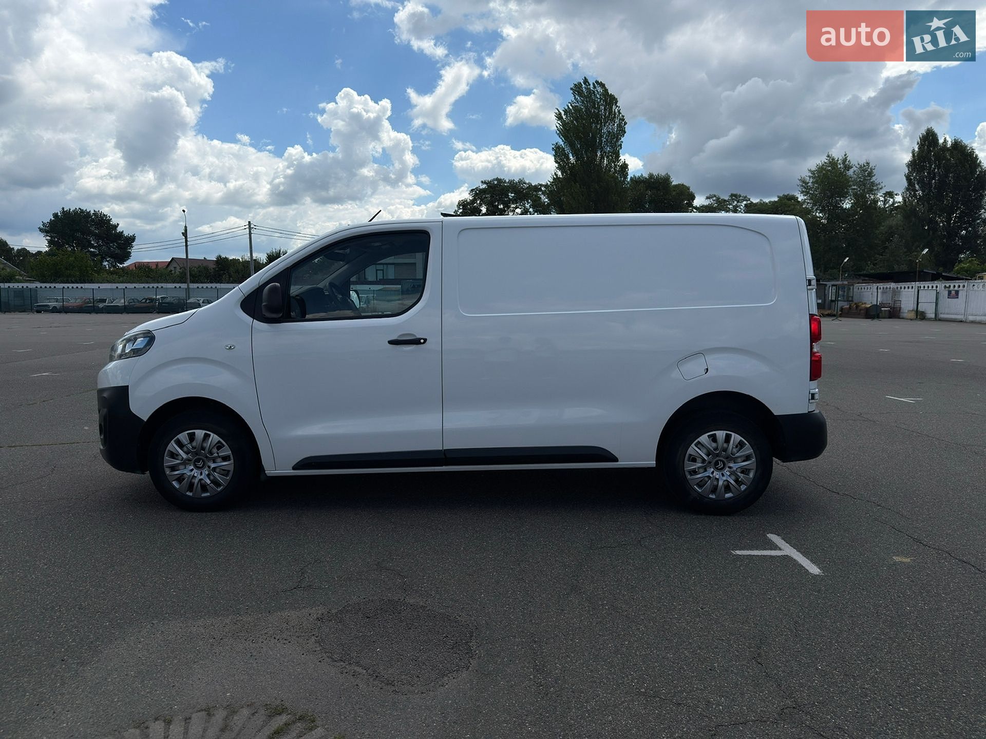 Citroen Jumpy 2017 VIN VF7VB9HFAHZ091118 фото оголошення 7 з 22