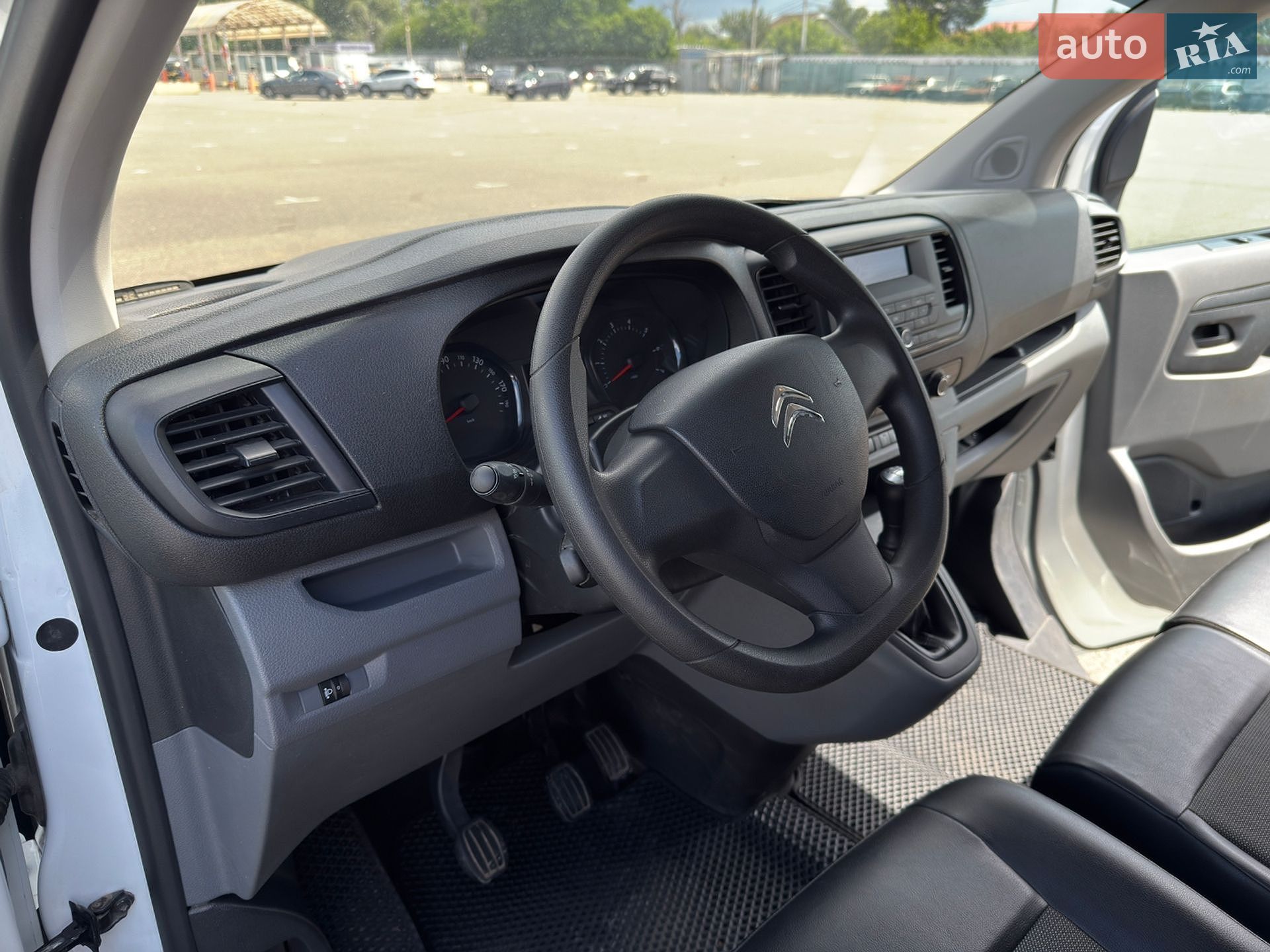 Citroen Jumpy 2017 VIN VF7VB9HFAHZ091118 фото оголошення 10 з 22